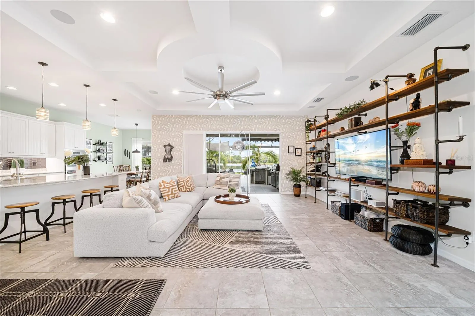 6195 ANISE DR