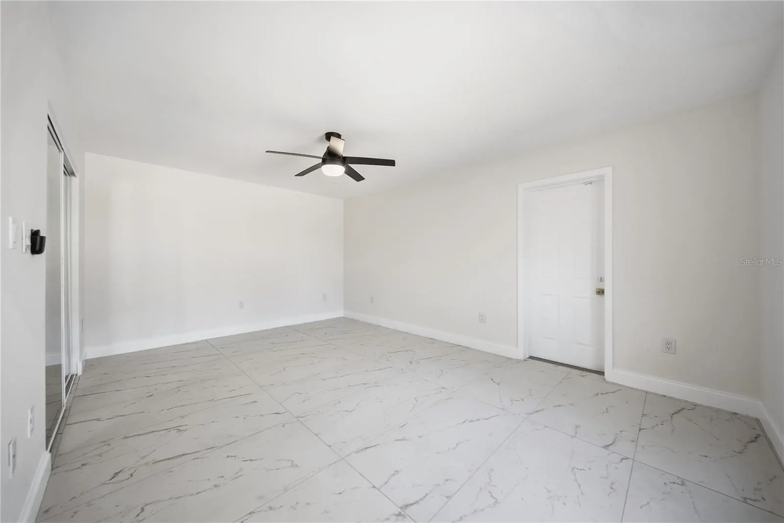 6203 COURTSIDE DR #21 #21