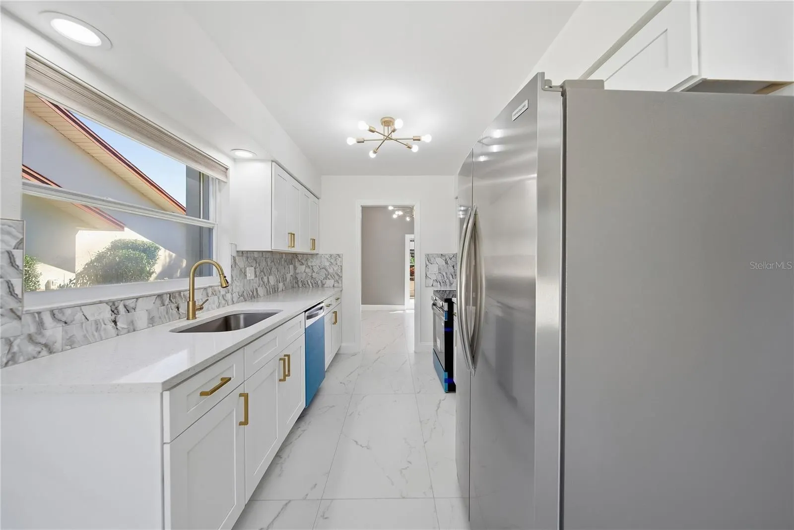 6203 COURTSIDE DR #21 #21