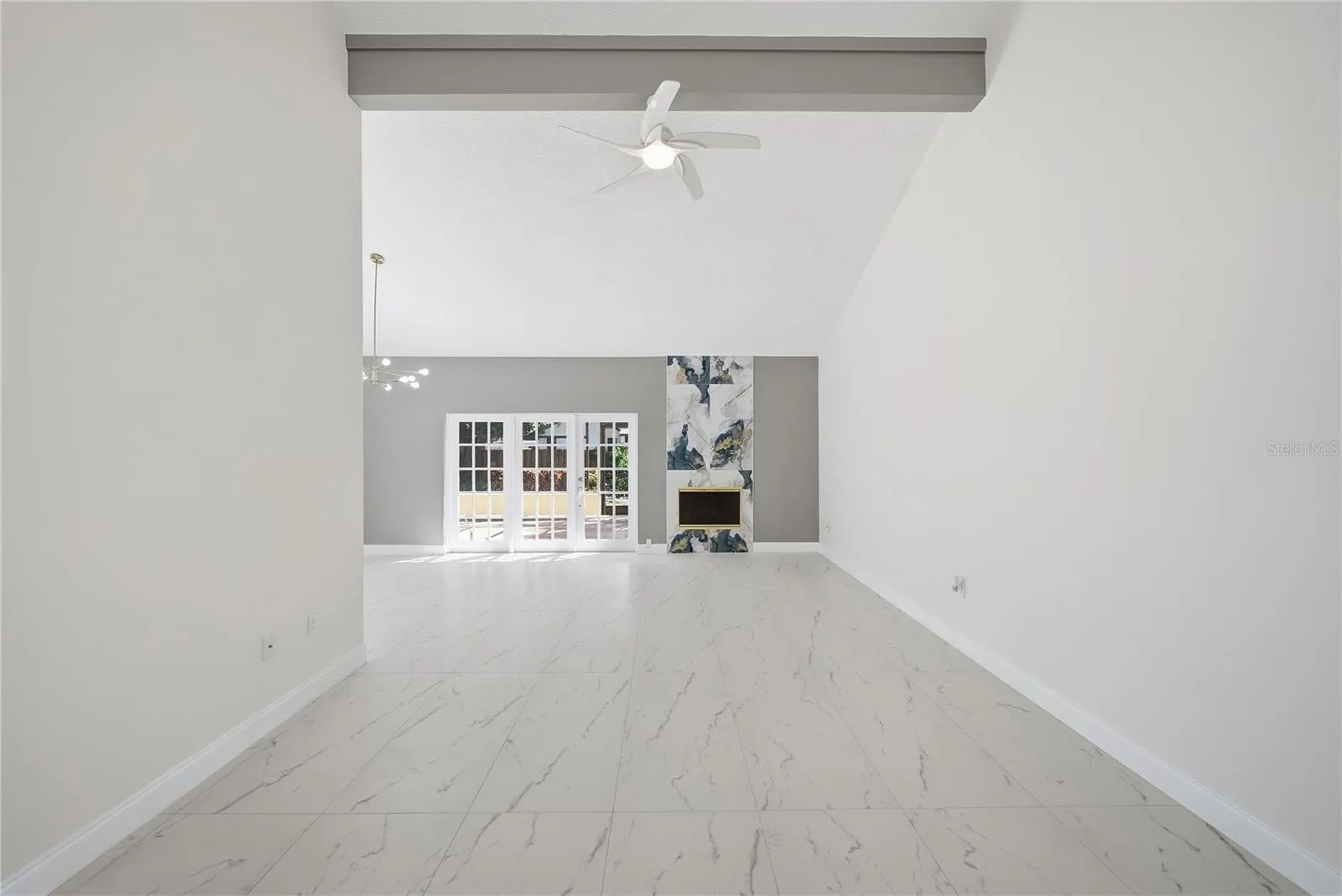 6203 COURTSIDE DR #21 #21