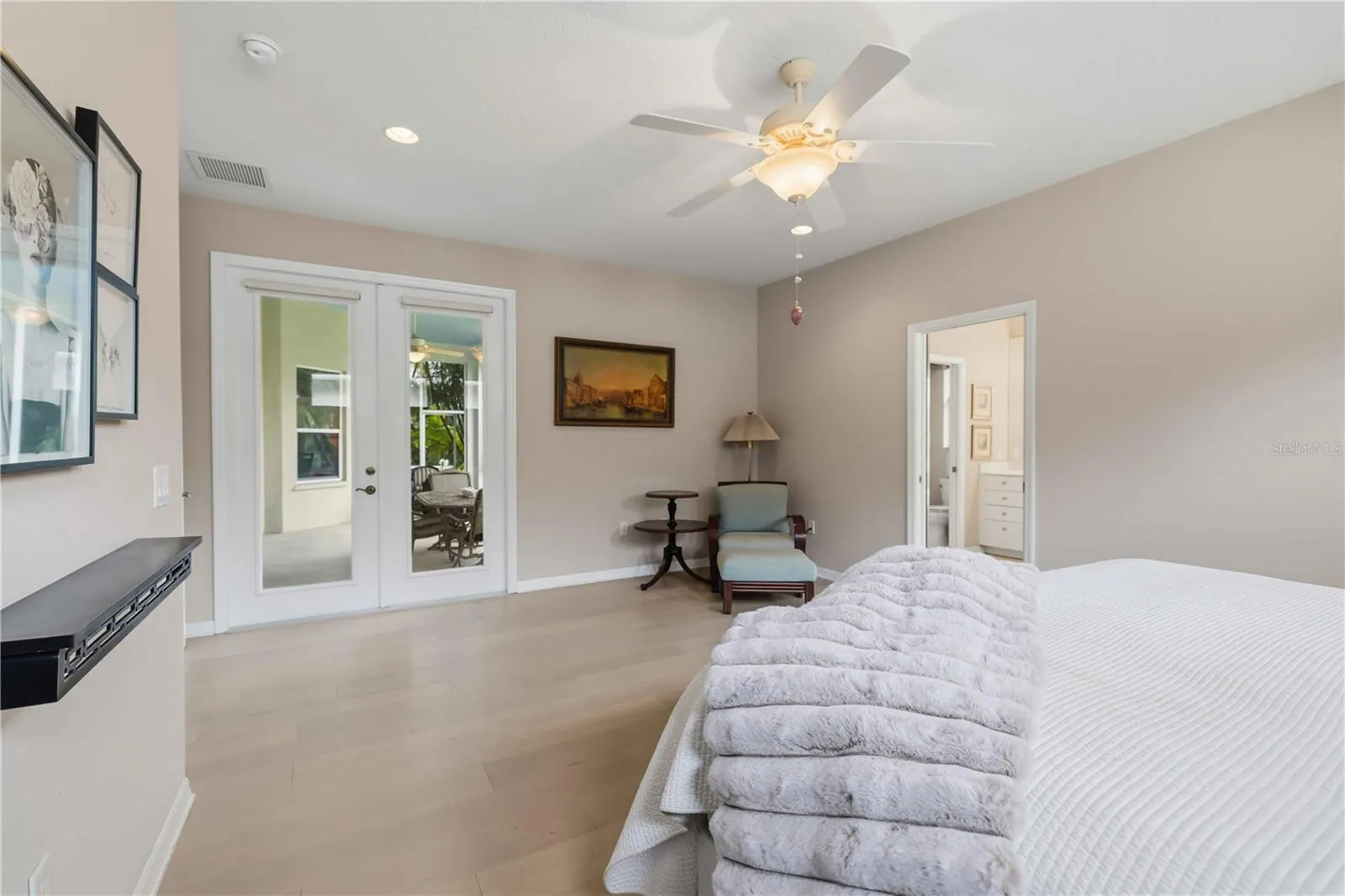 7907 ASHLEY CIR