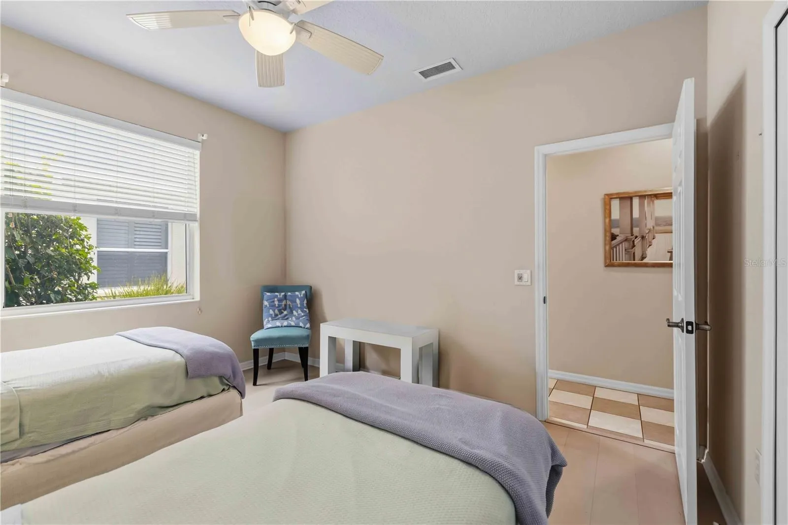 7907 ASHLEY CIR