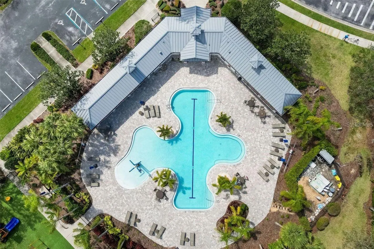 7907 ASHLEY CIR