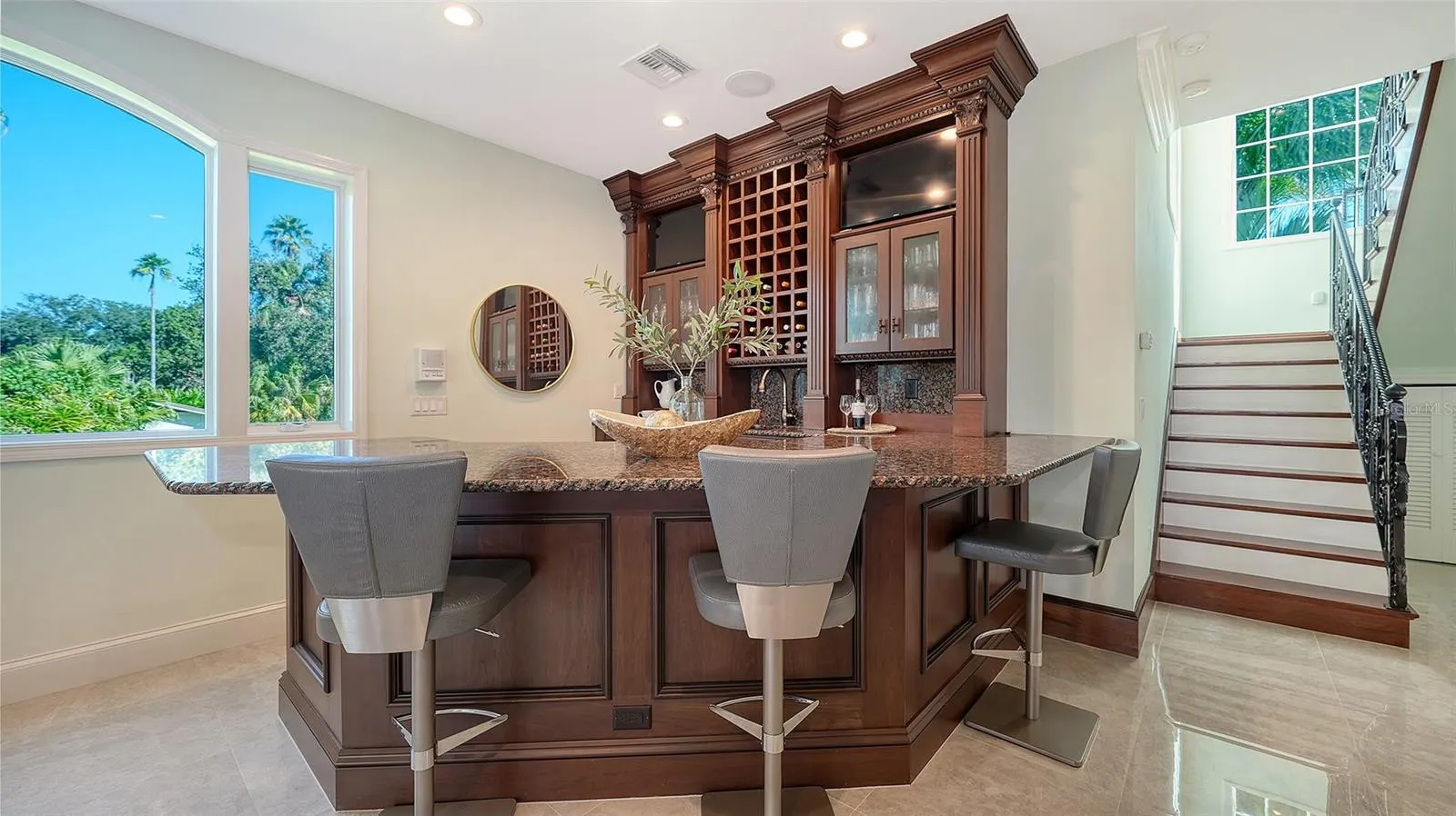 2115 LYCHEE LN