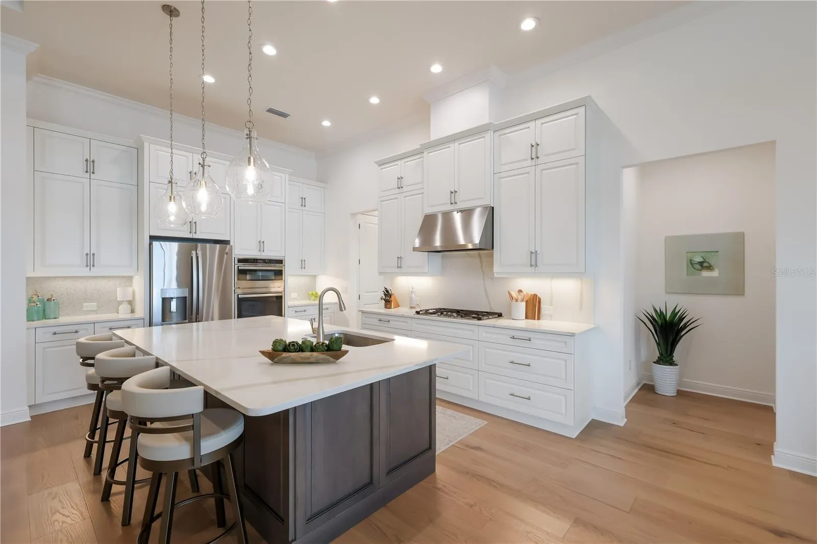 309 BOCELLI DR