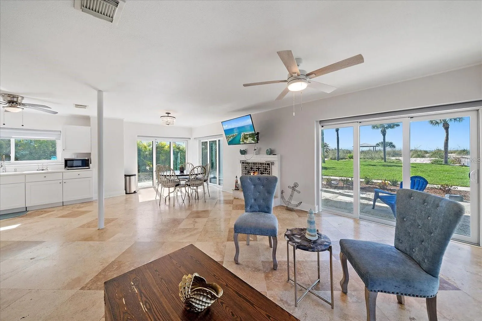 412 S CASEY KEY RD