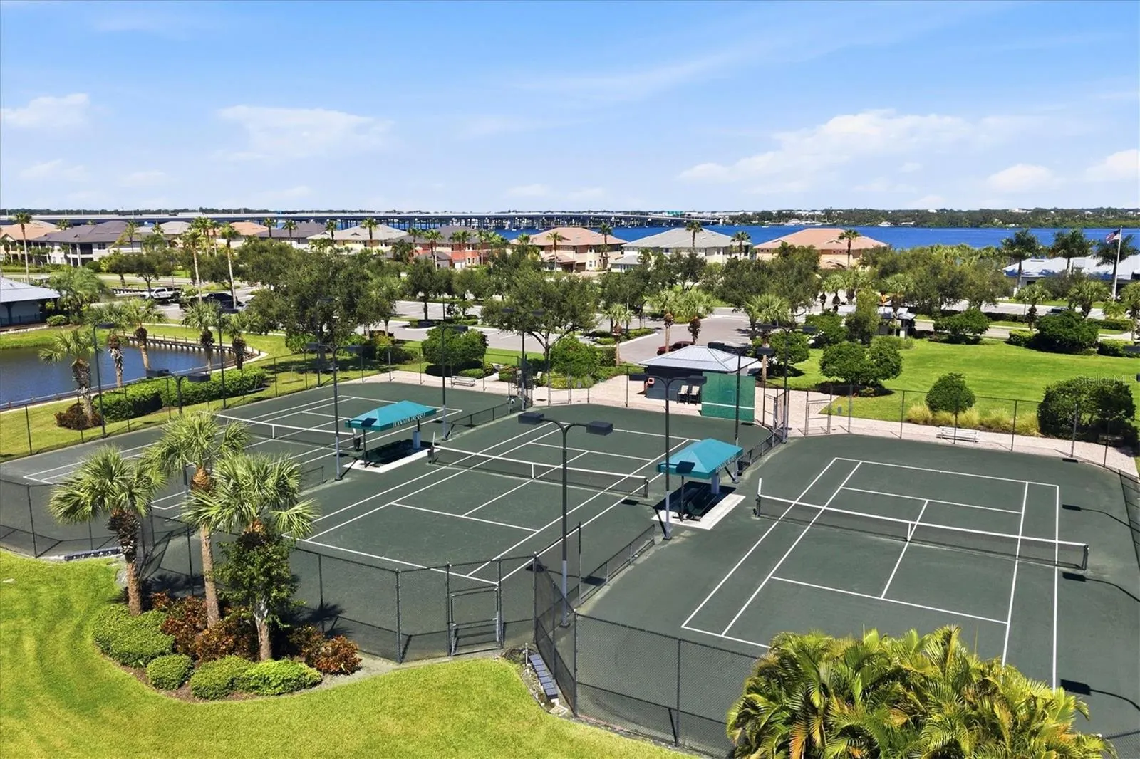1009 RIVERSCAPE ST #1009 #1009