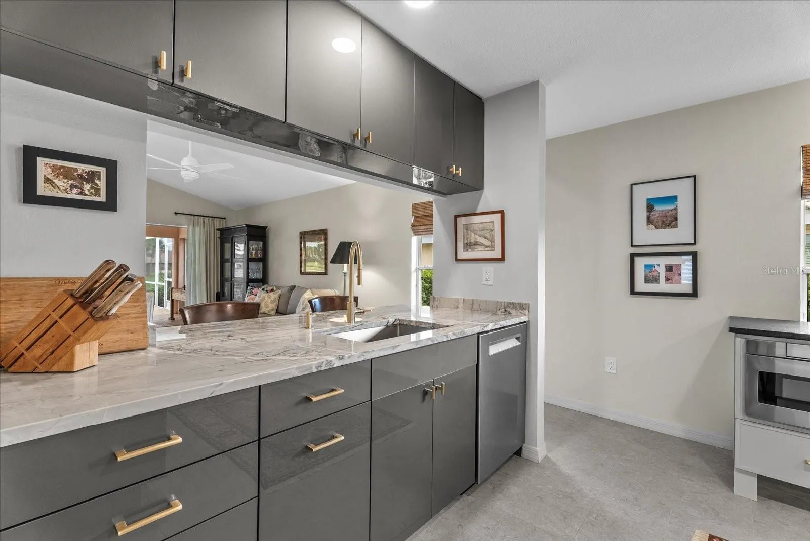 5815 FAIRWOODS CIR