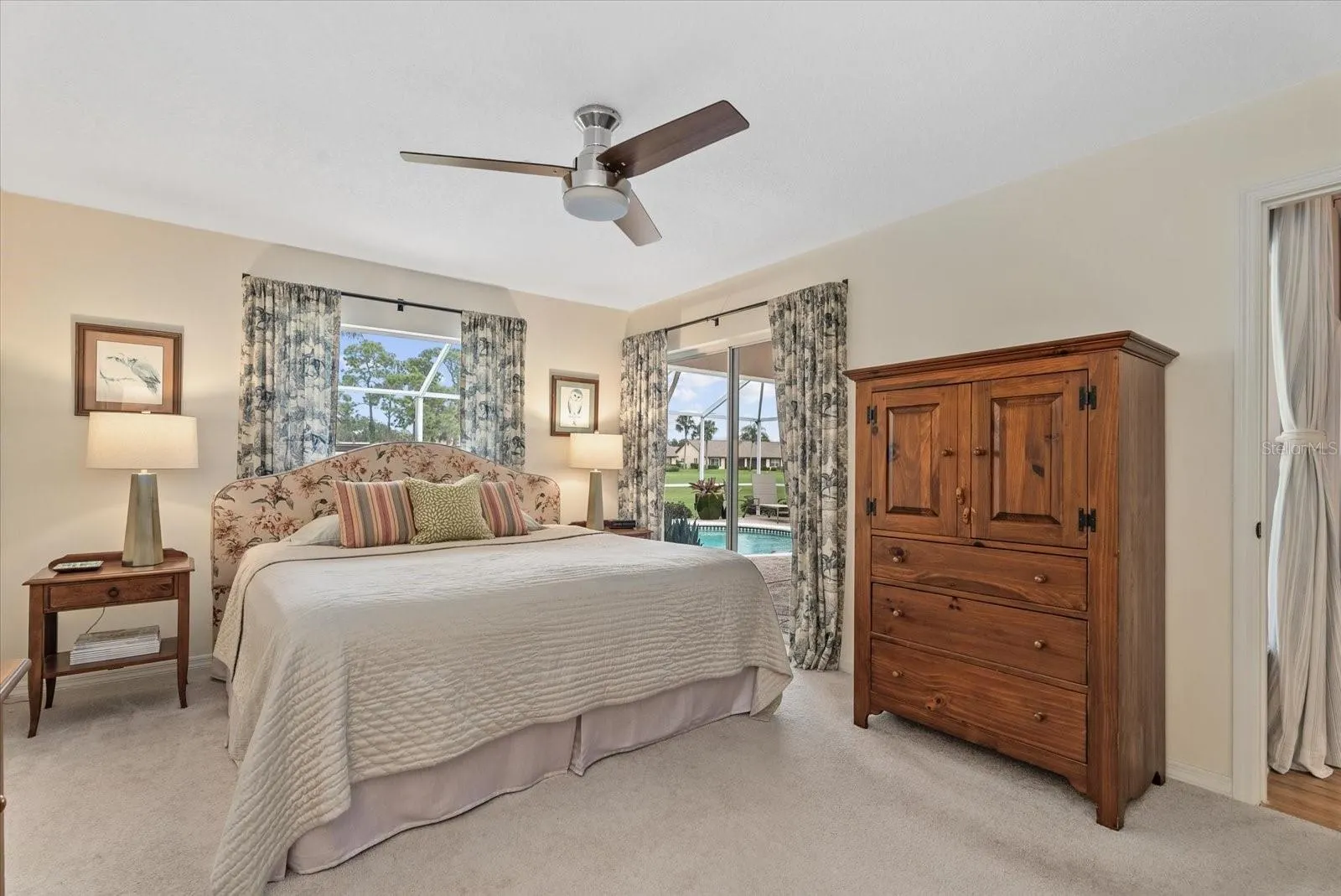 5815 FAIRWOODS CIR