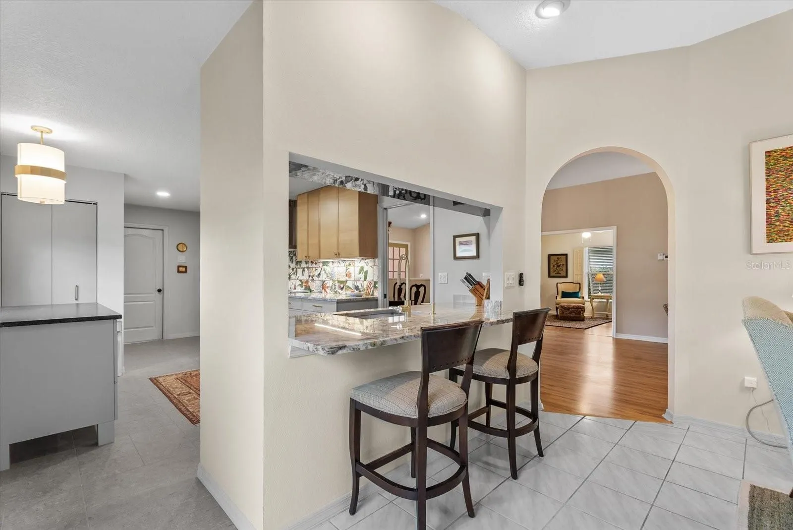 5815 FAIRWOODS CIR