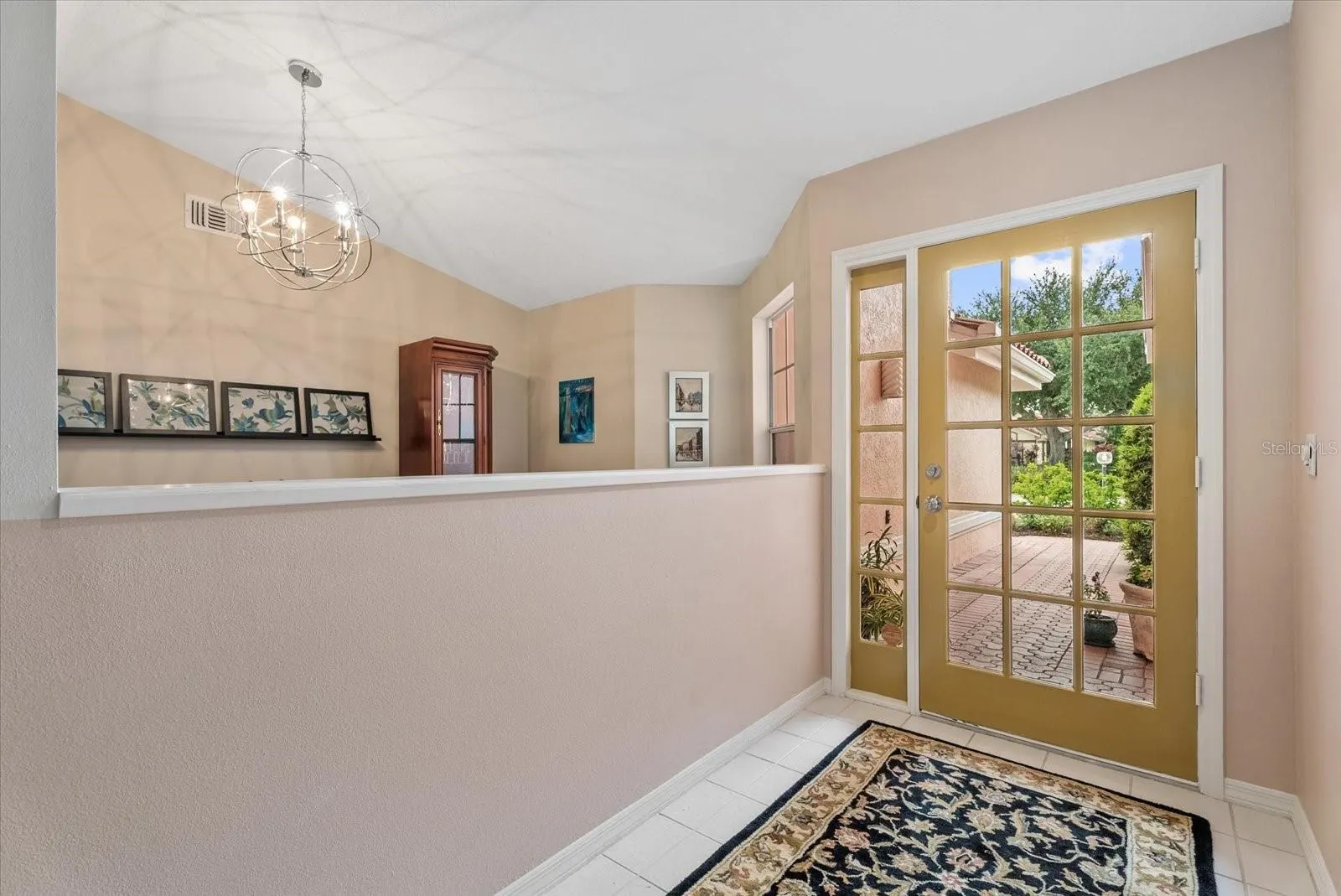 5815 FAIRWOODS CIR