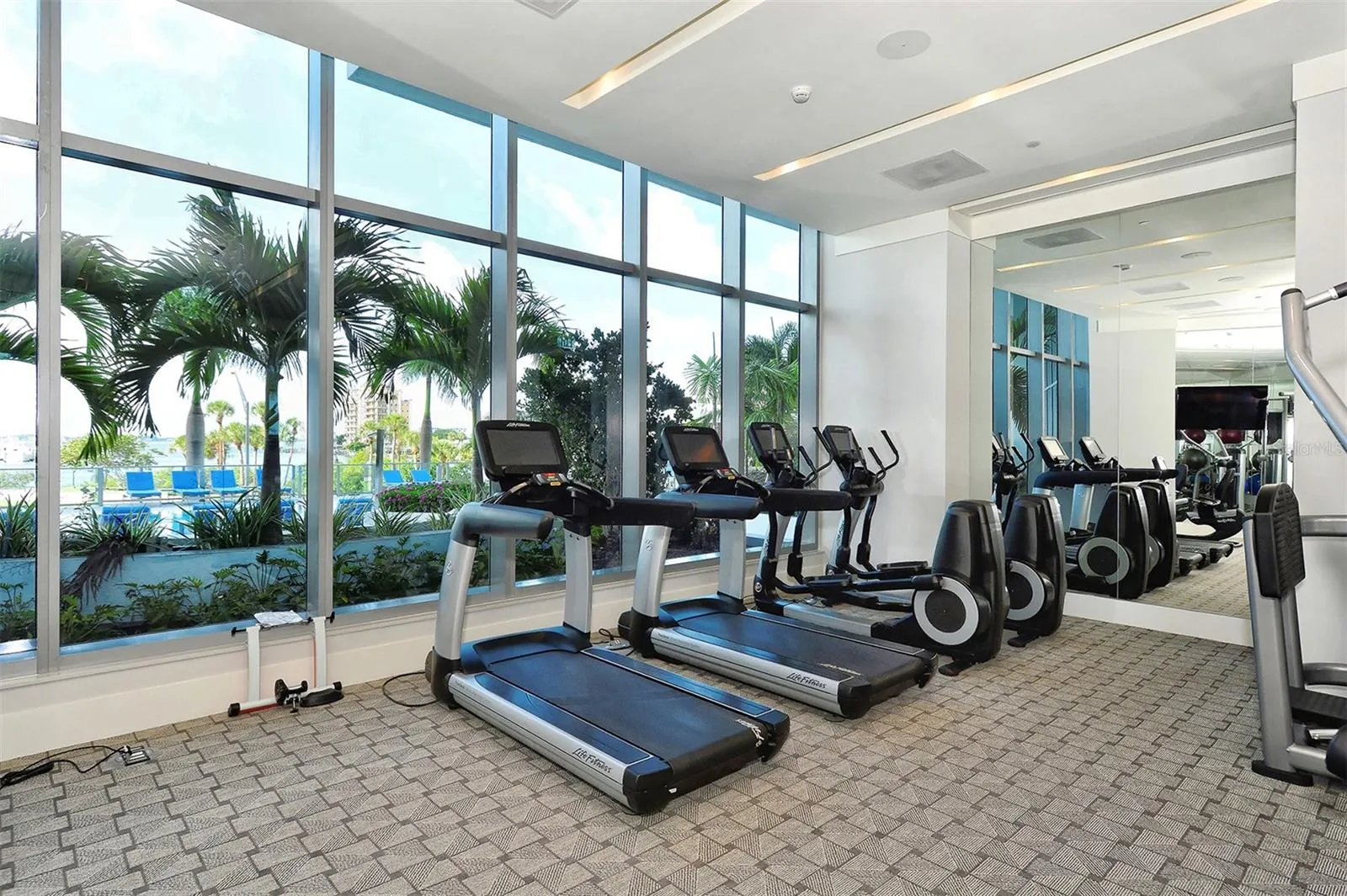 1155 N GULFSTREAM AVE #207 #207