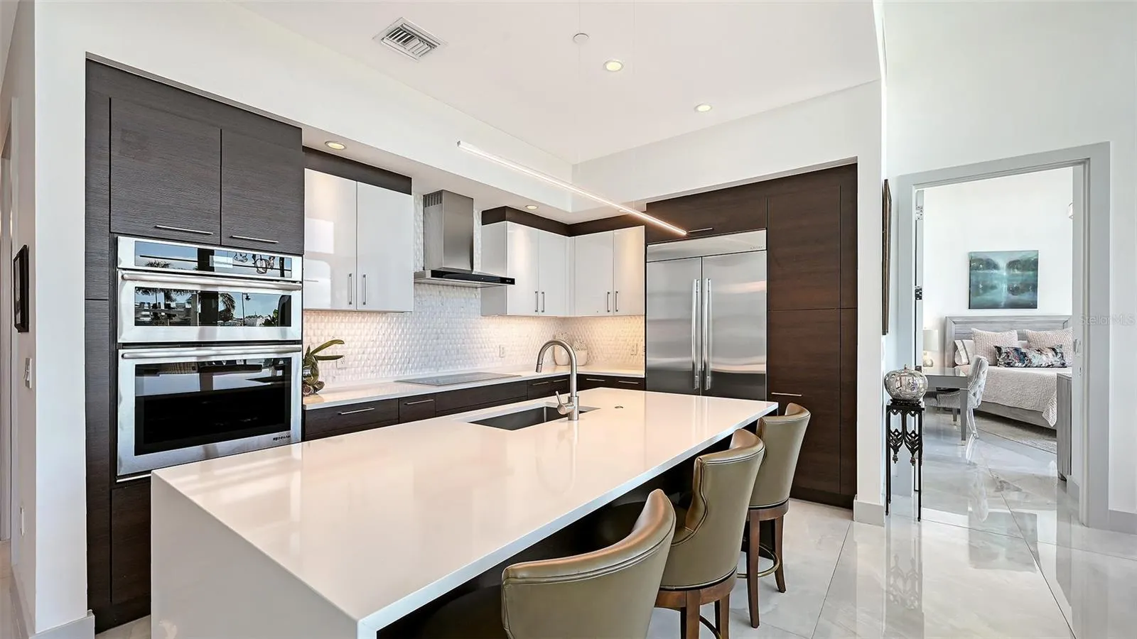1155 N GULFSTREAM AVE #207 #207