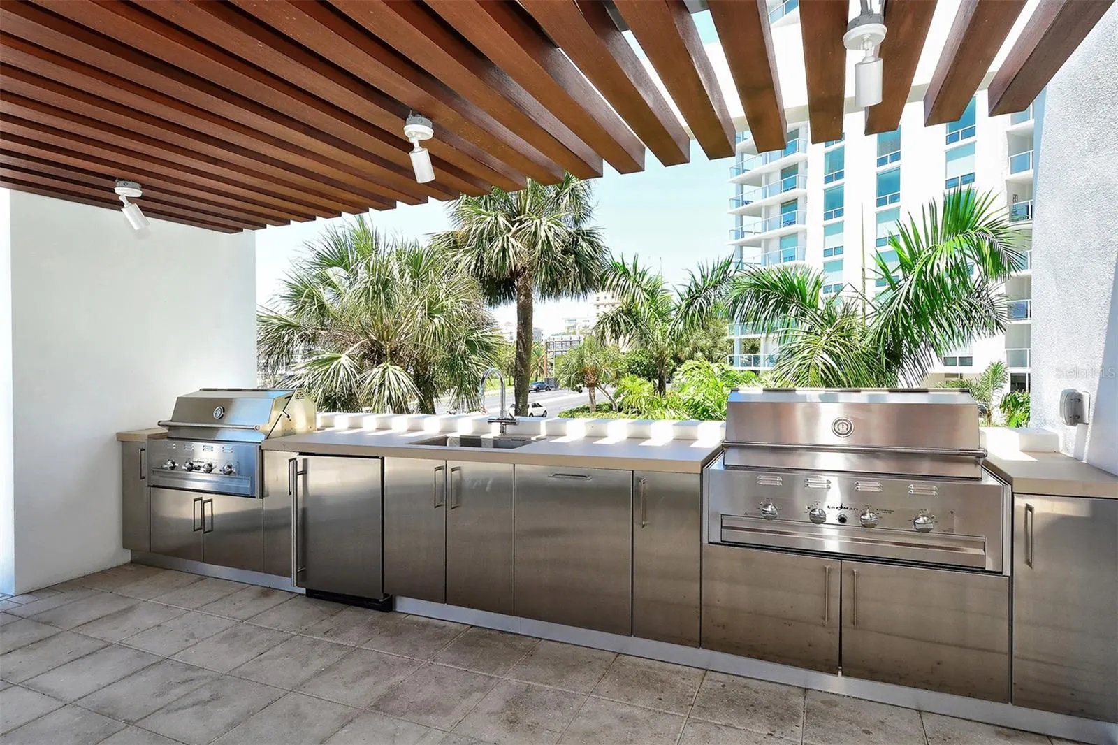 1155 N GULFSTREAM AVE #207 #207
