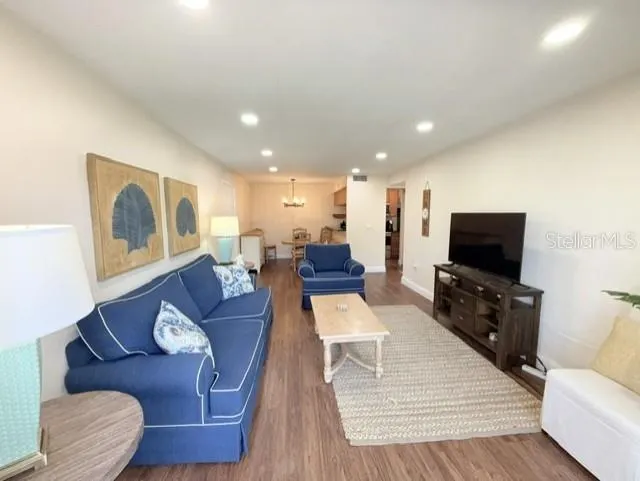 3231 BENEVA RD #101 #101