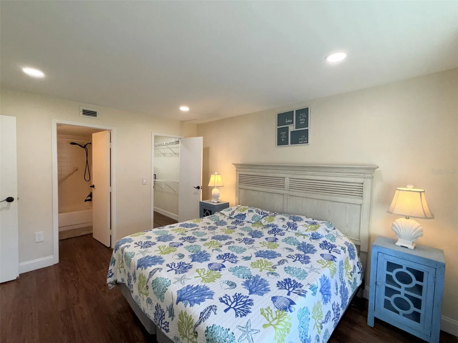 3231 BENEVA RD #101 #101