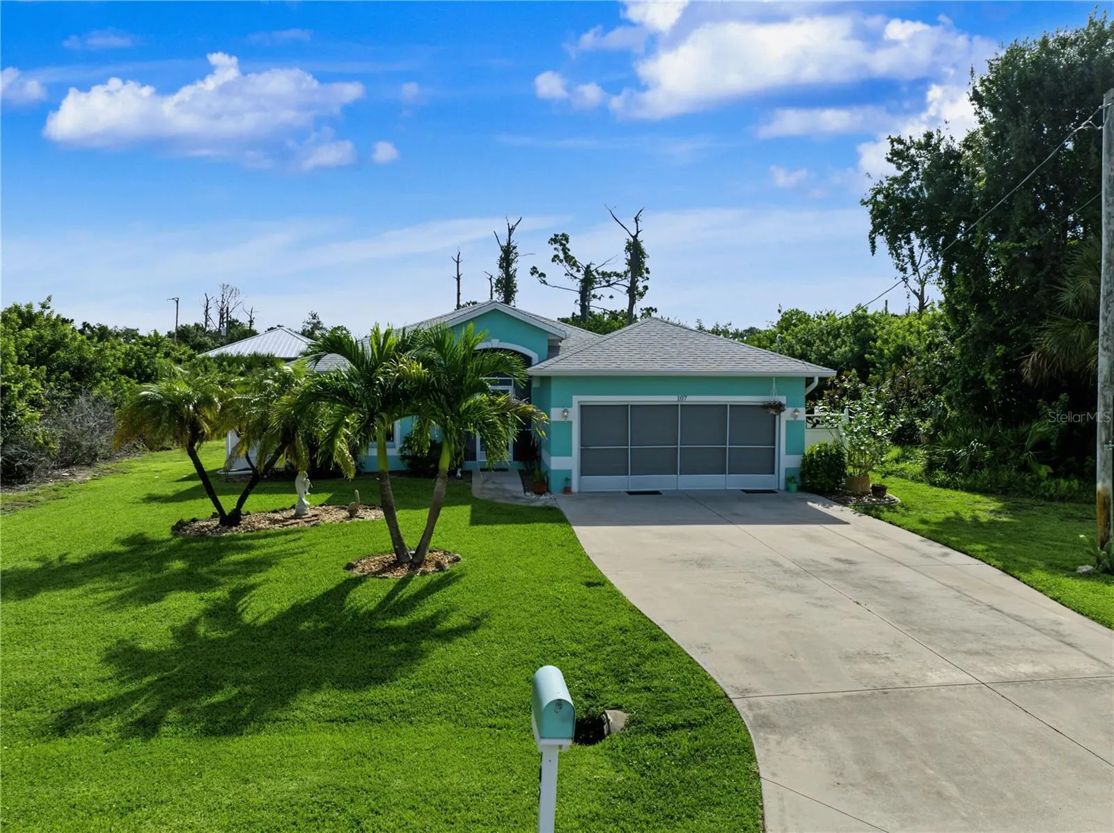 107 BYRON CT