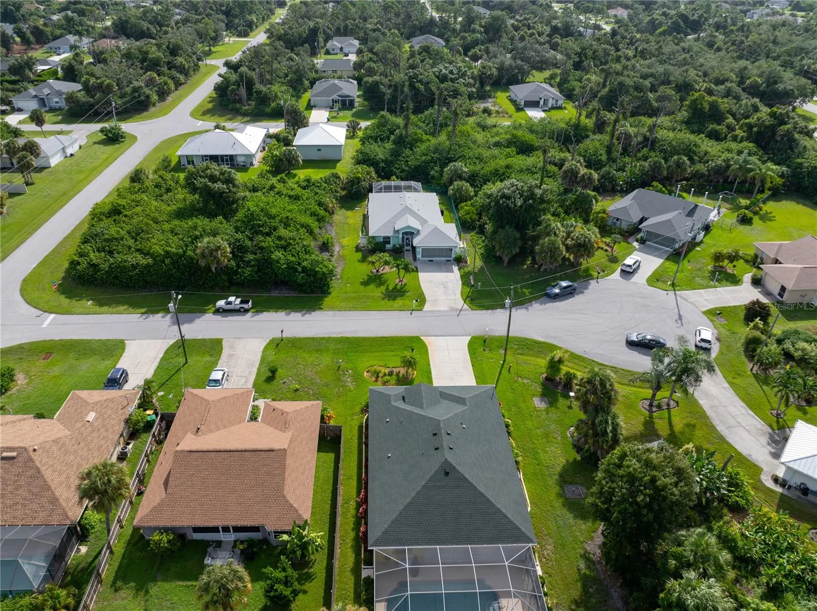 107 BYRON CT