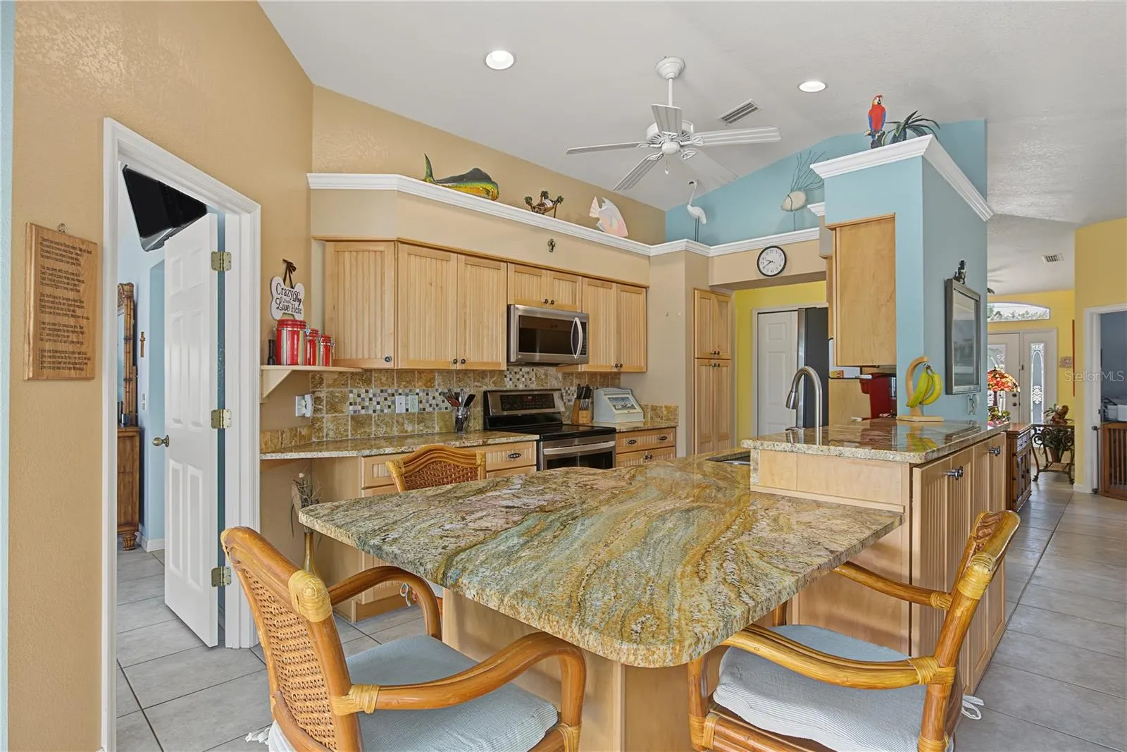 107 BYRON CT