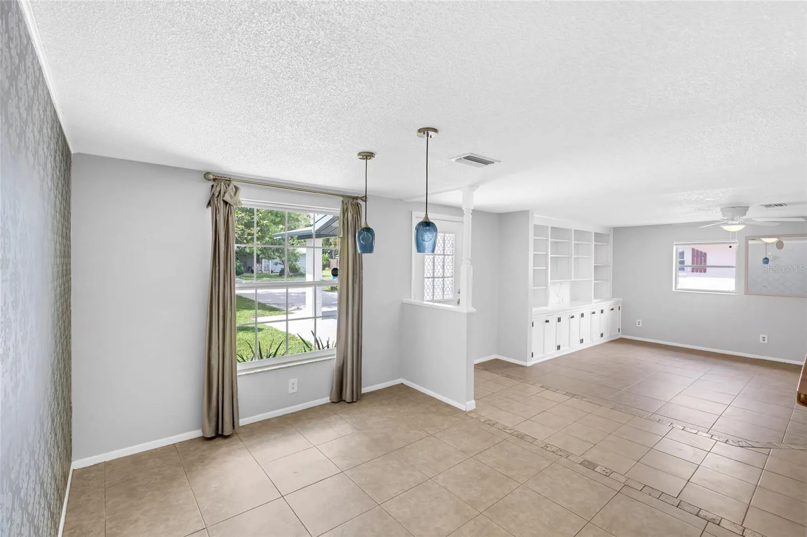 142 2ND AVE