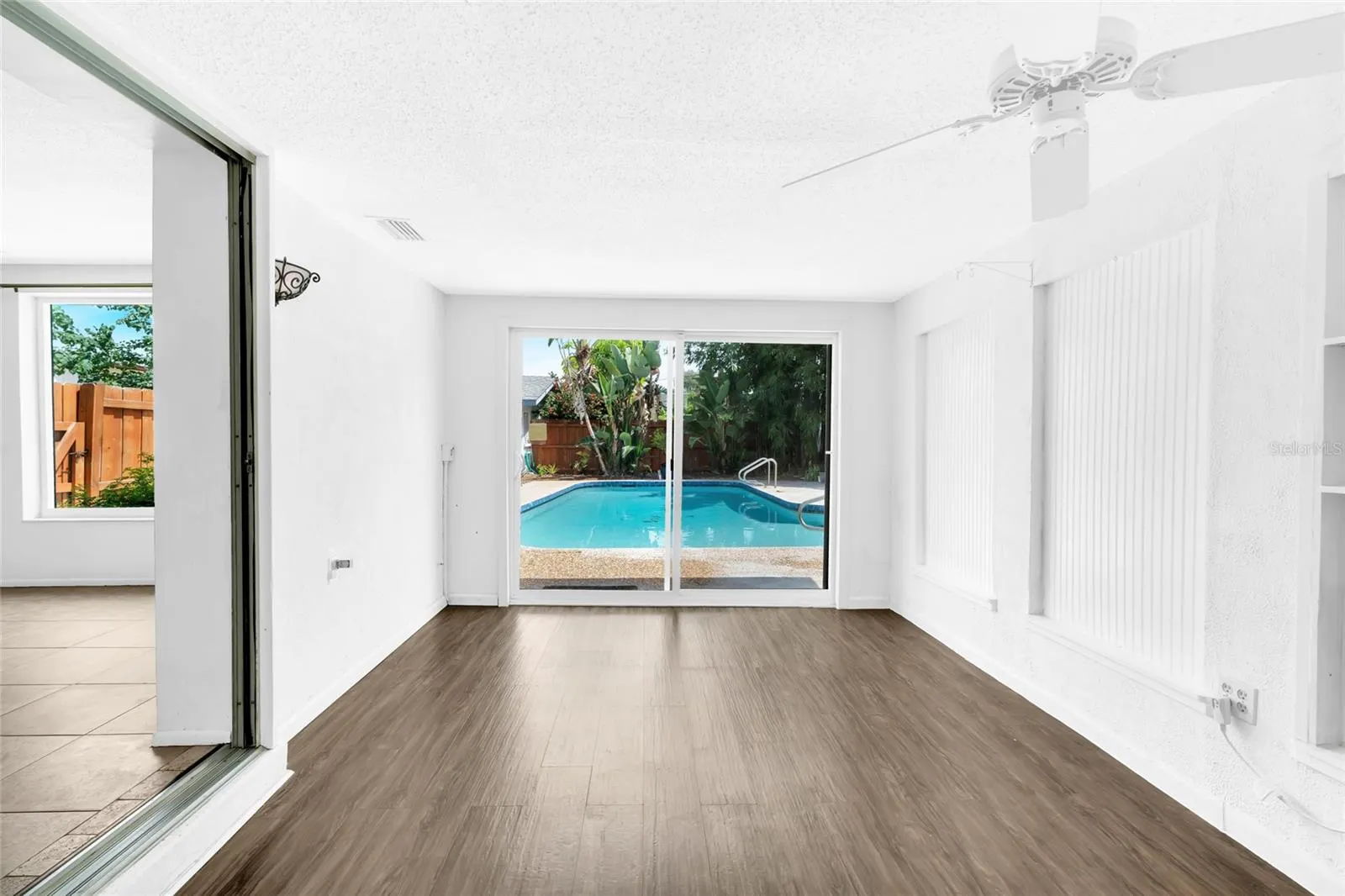 142 2ND AVE