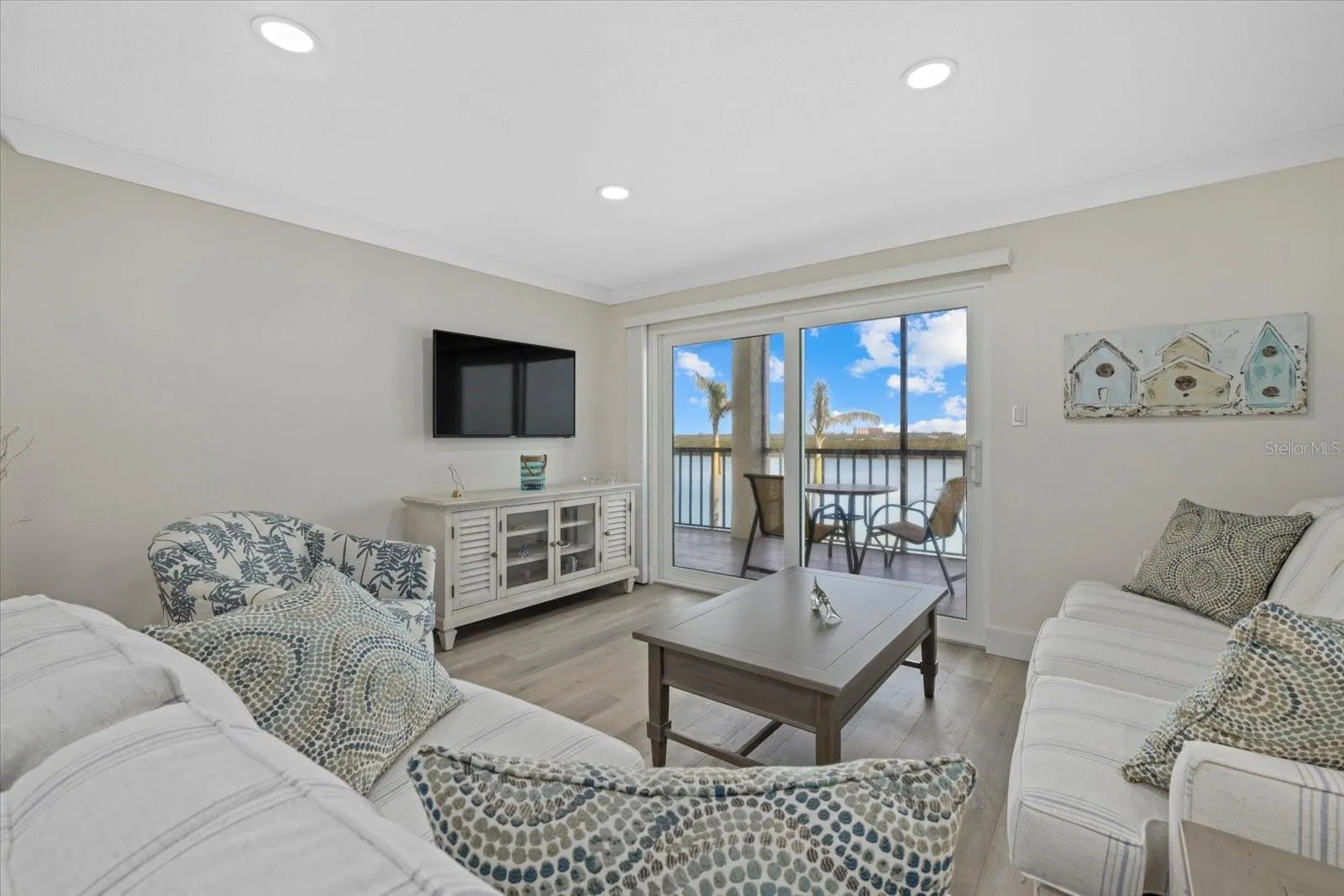 9393 MIDNIGHT PASS RD #302 #302