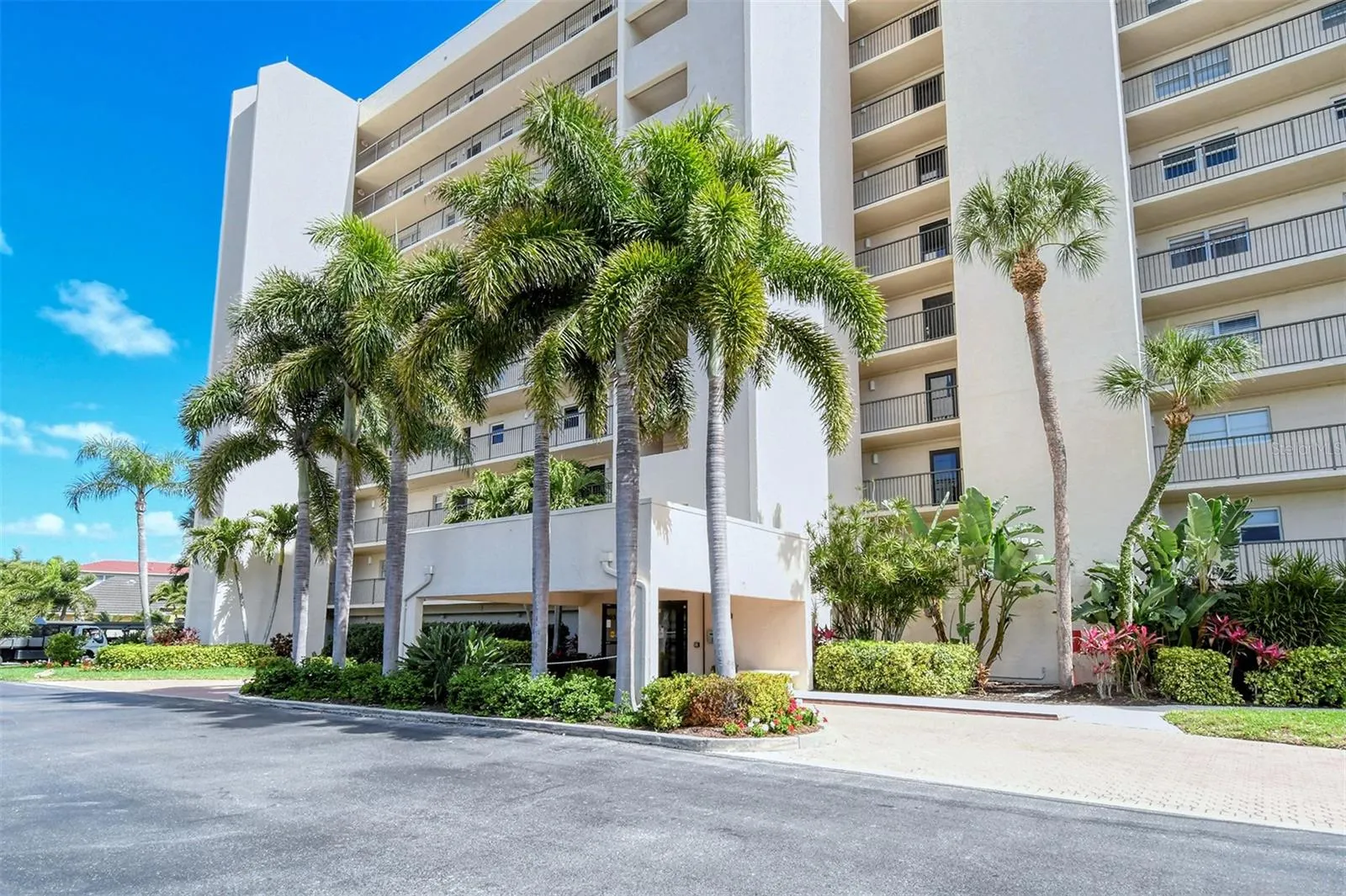 9393 MIDNIGHT PASS RD #302 #302