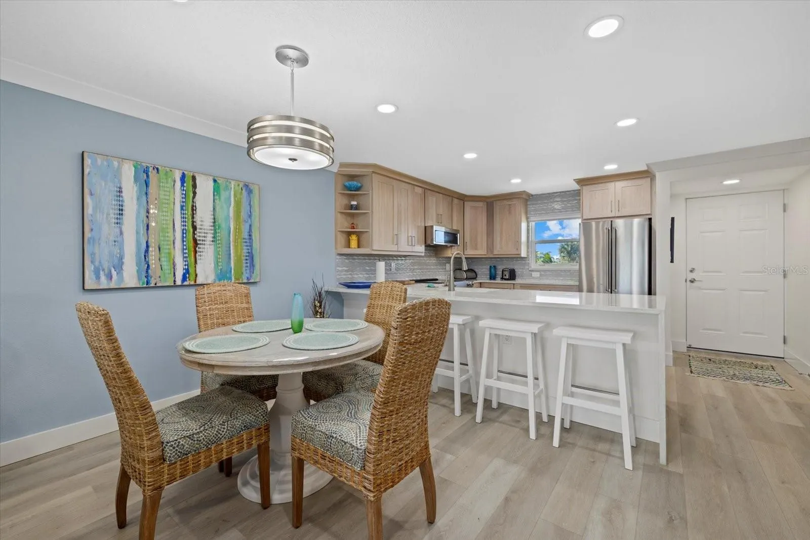 9393 MIDNIGHT PASS RD #302 #302