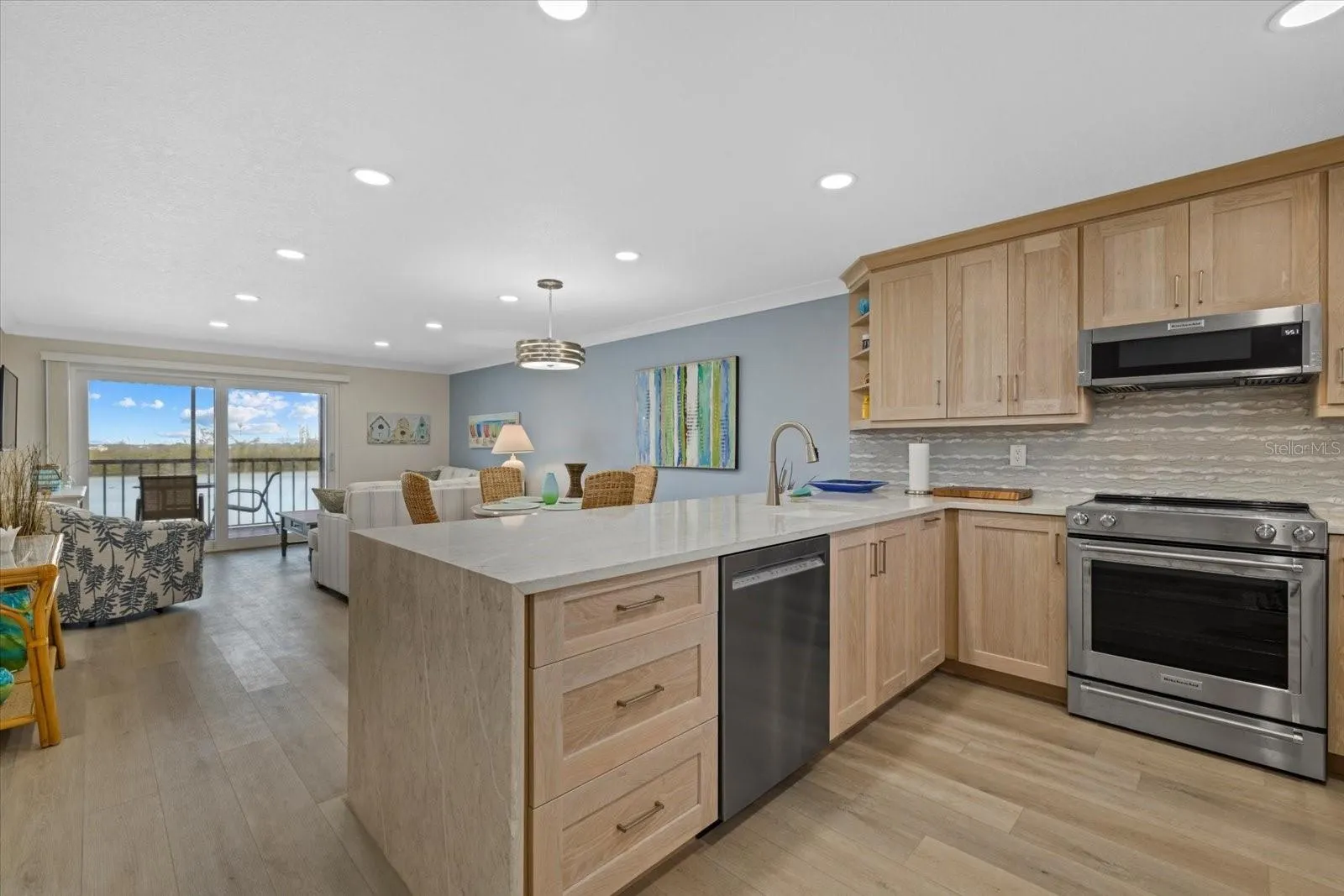 9393 MIDNIGHT PASS RD #302 #302
