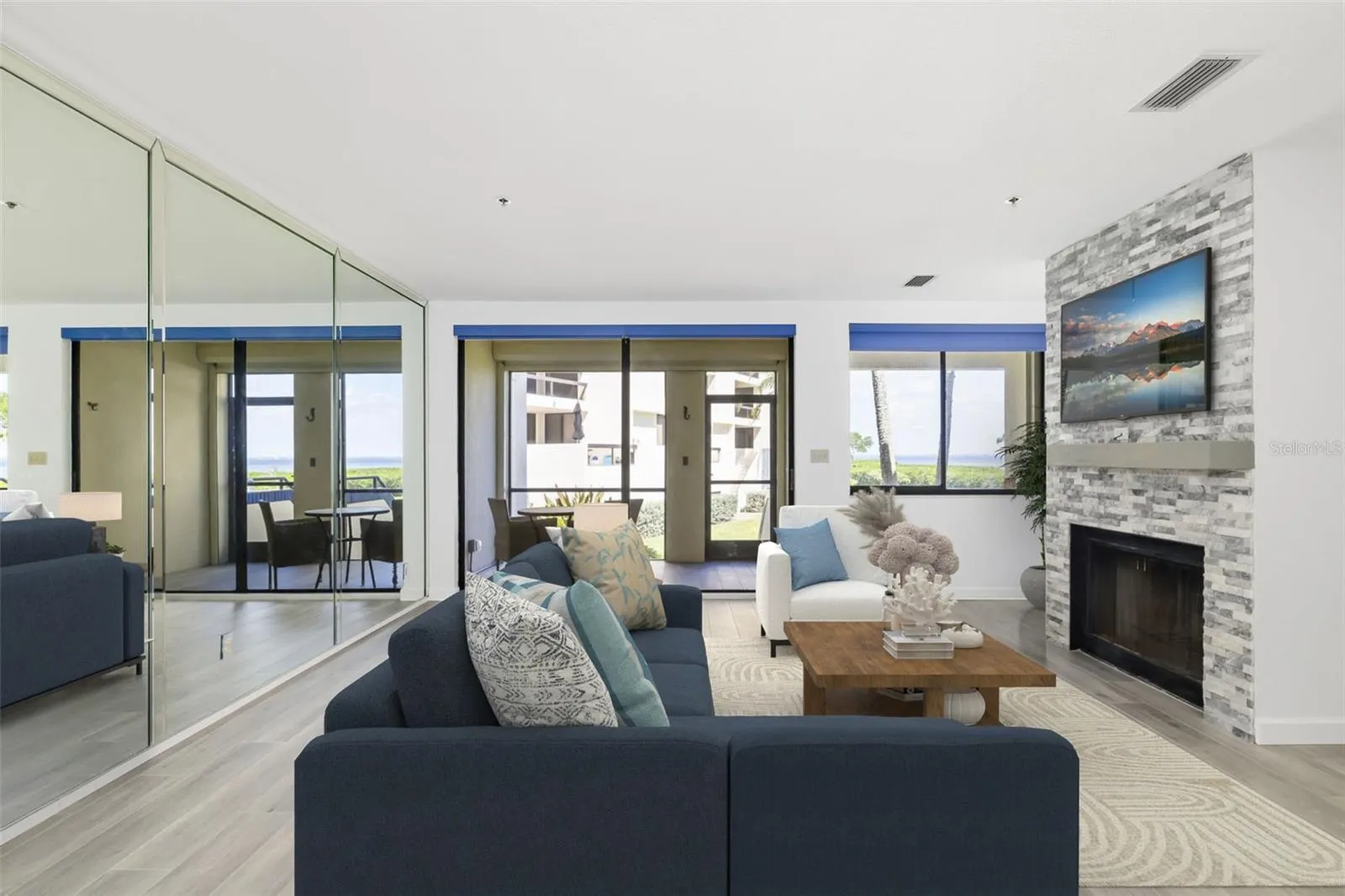 1920 HARBOURSIDE DR #1003 #1003