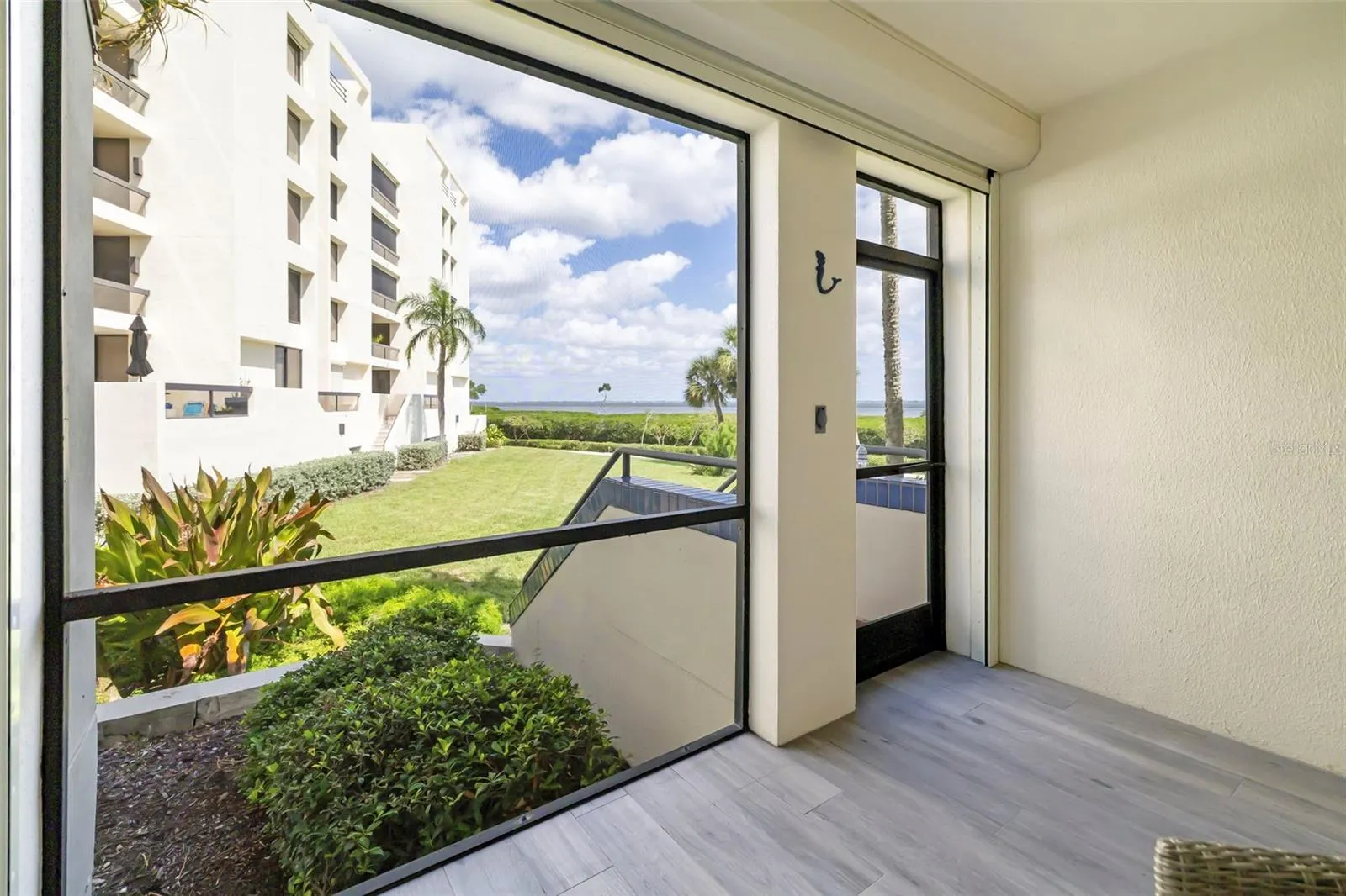 1920 HARBOURSIDE DR #1003 #1003