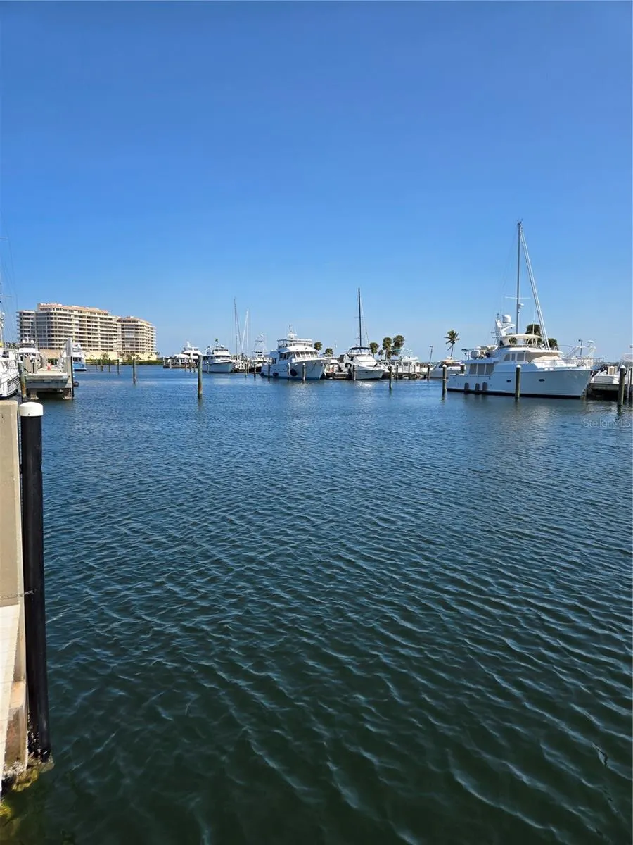 2800 HARBOURSIDE DR #E-21 #E-21