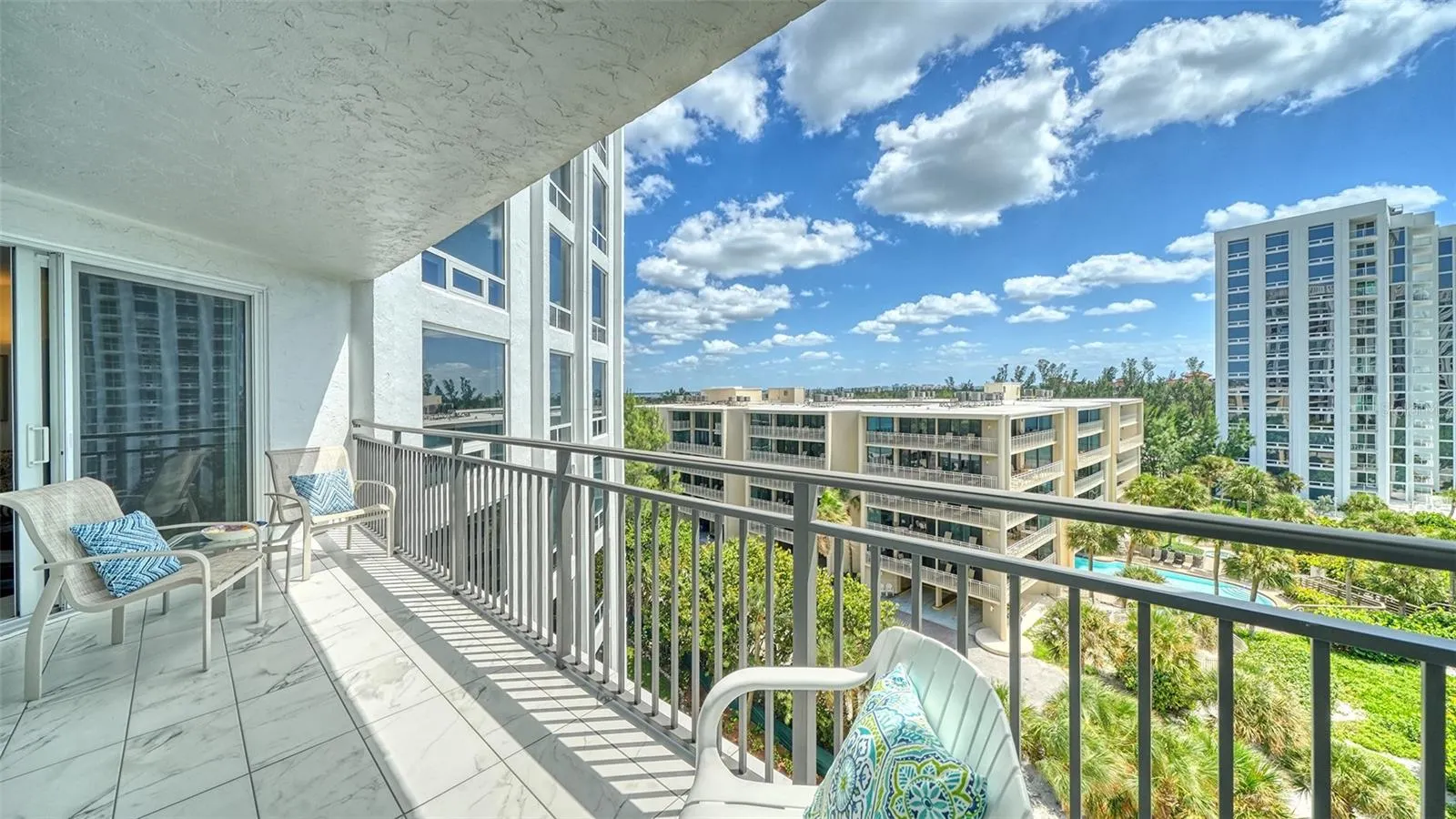 2525 GULF OF MEXICO DR #7B #7B