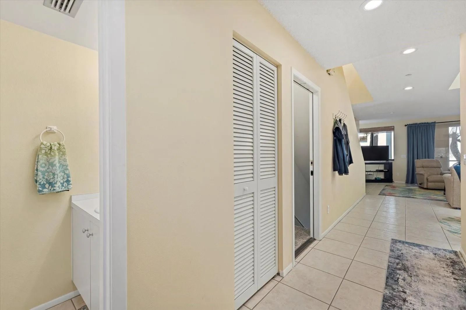 2012 HARBOURSIDE DR #2102 #2102