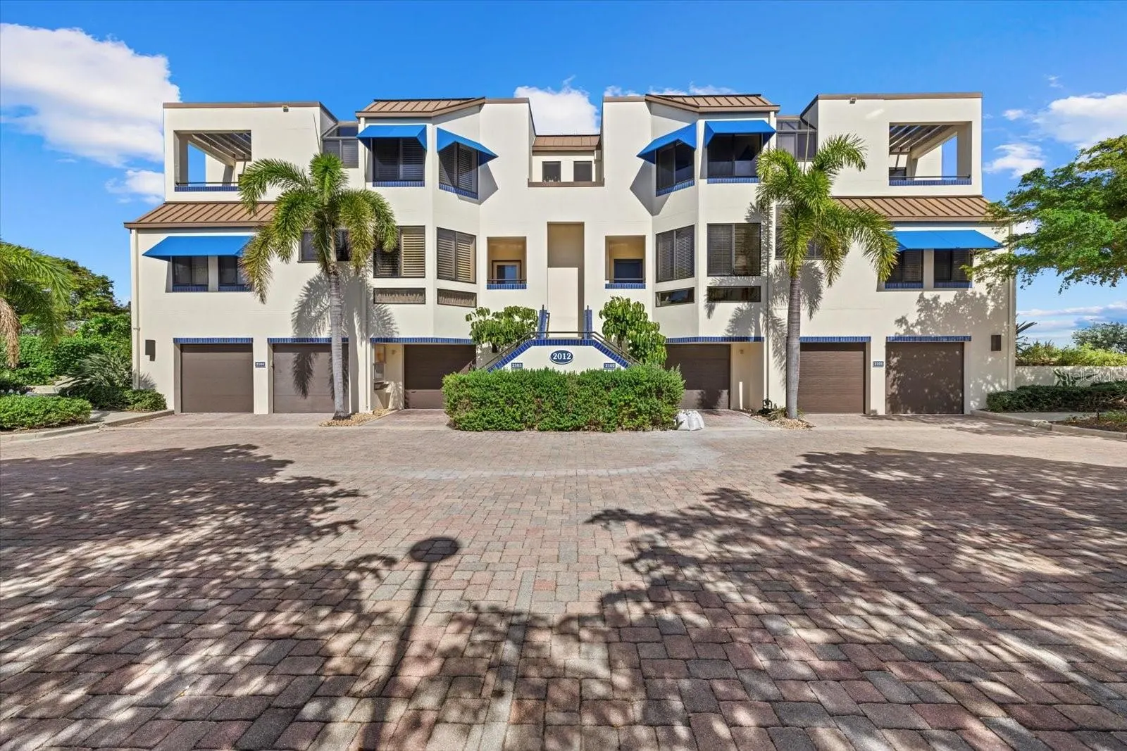 2012 HARBOURSIDE DR #2102 #2102