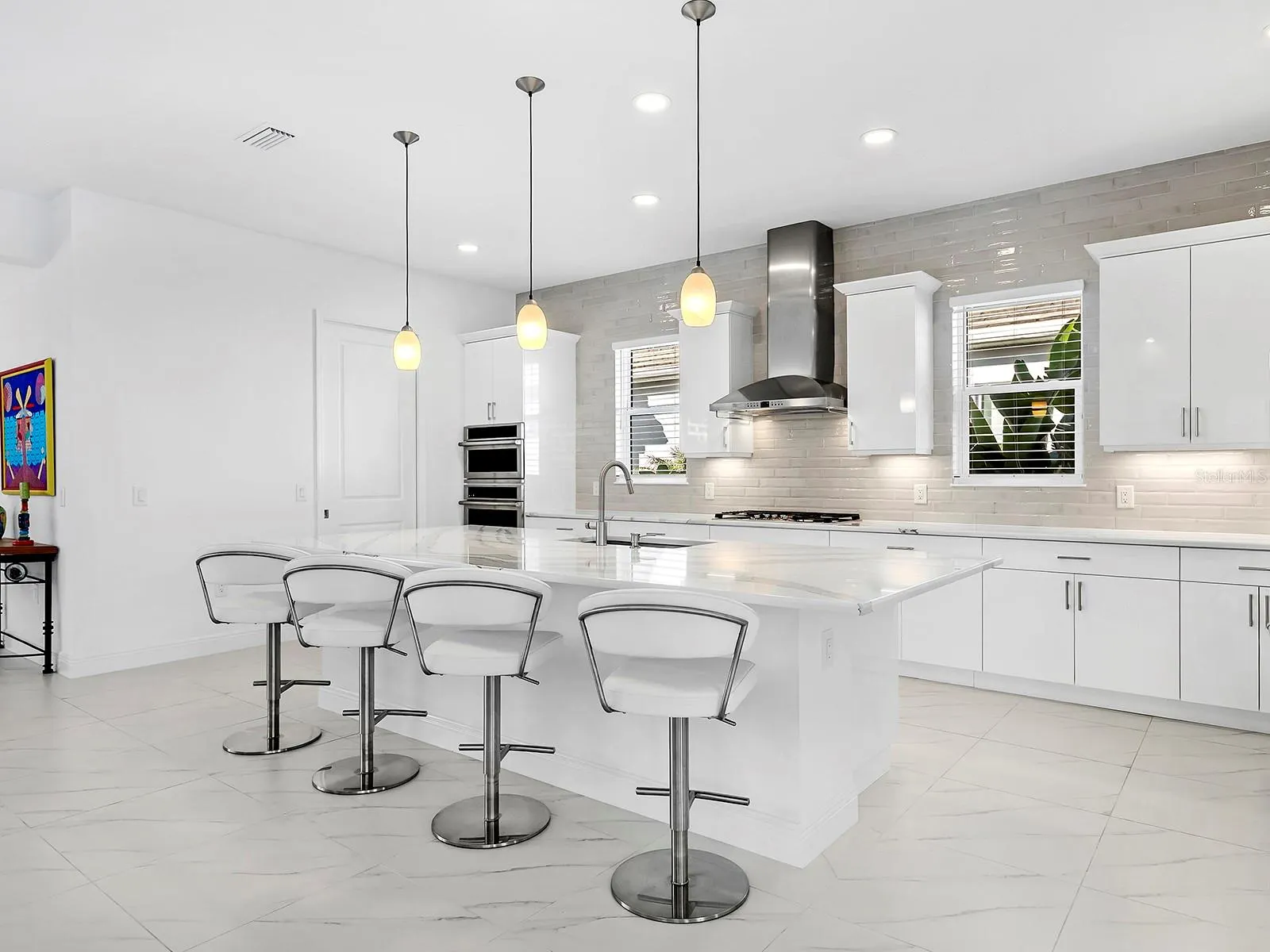 7959 WATERBEND TRL