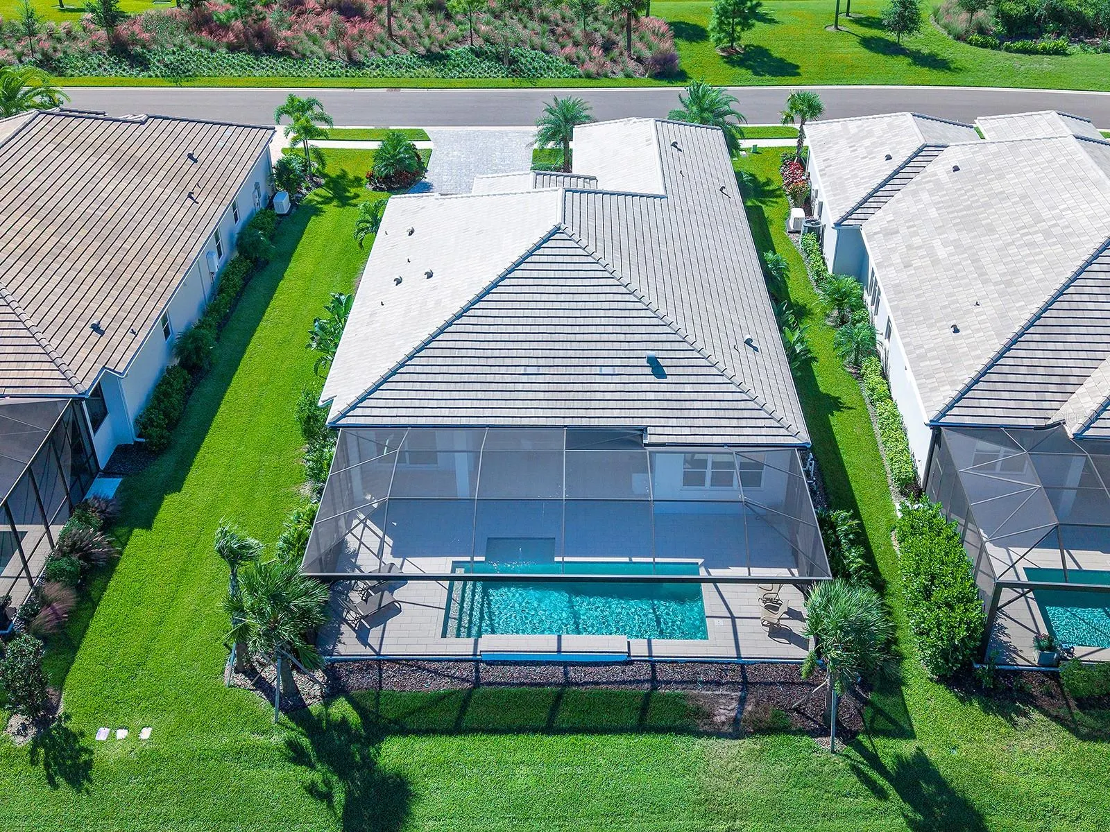 7959 WATERBEND TRL