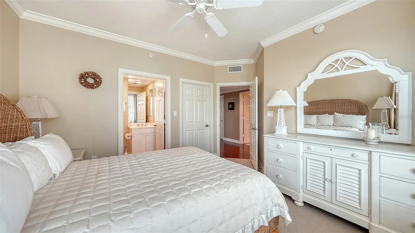 385 N POINT RD #401 #401