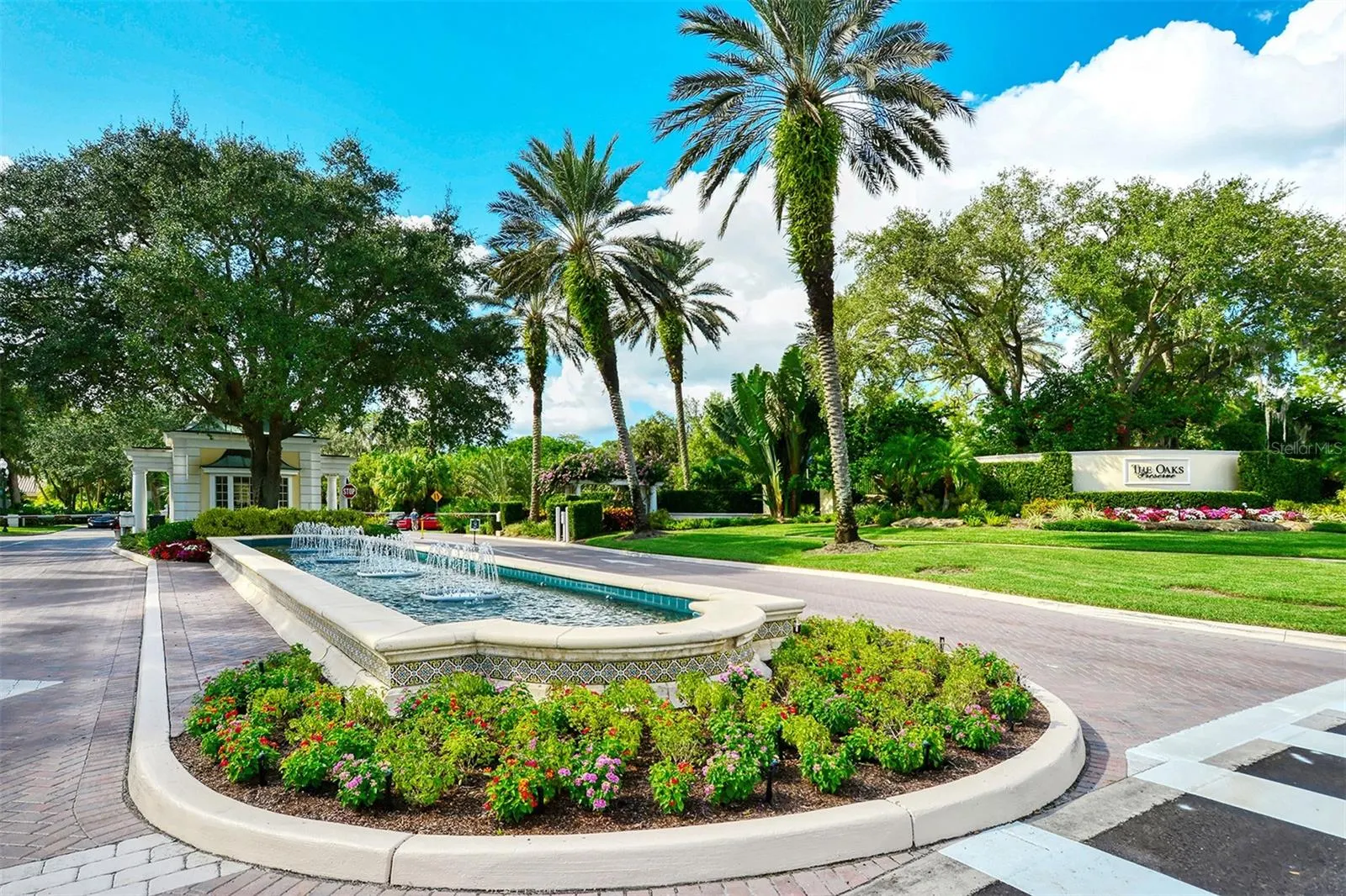 385 N POINT RD #401 #401