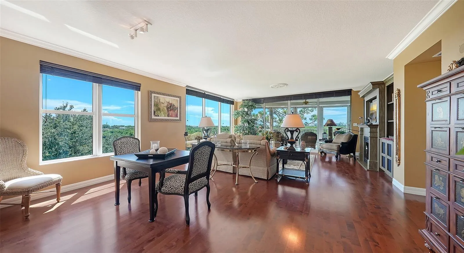 385 N POINT RD #401 #401