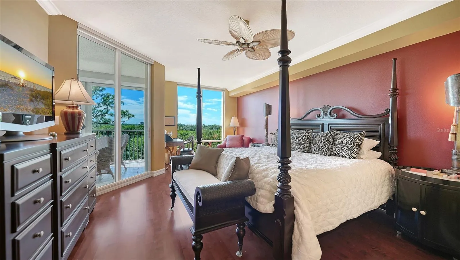 385 N POINT RD #401 #401