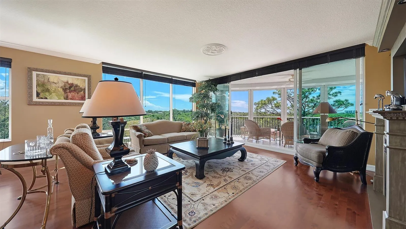 385 N POINT RD #401 #401