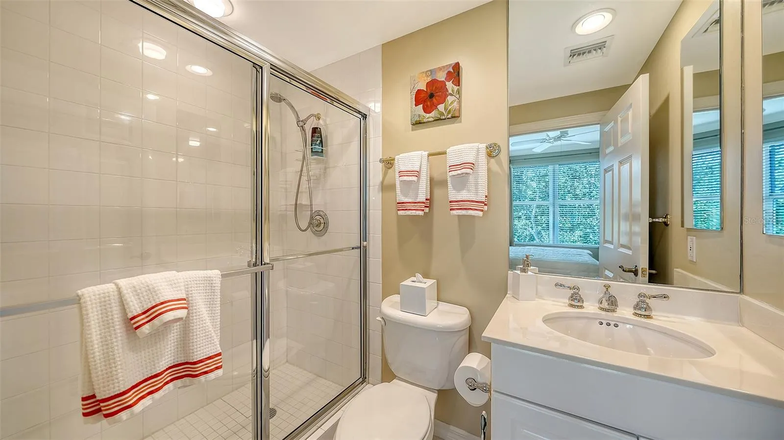 385 N POINT RD #401 #401