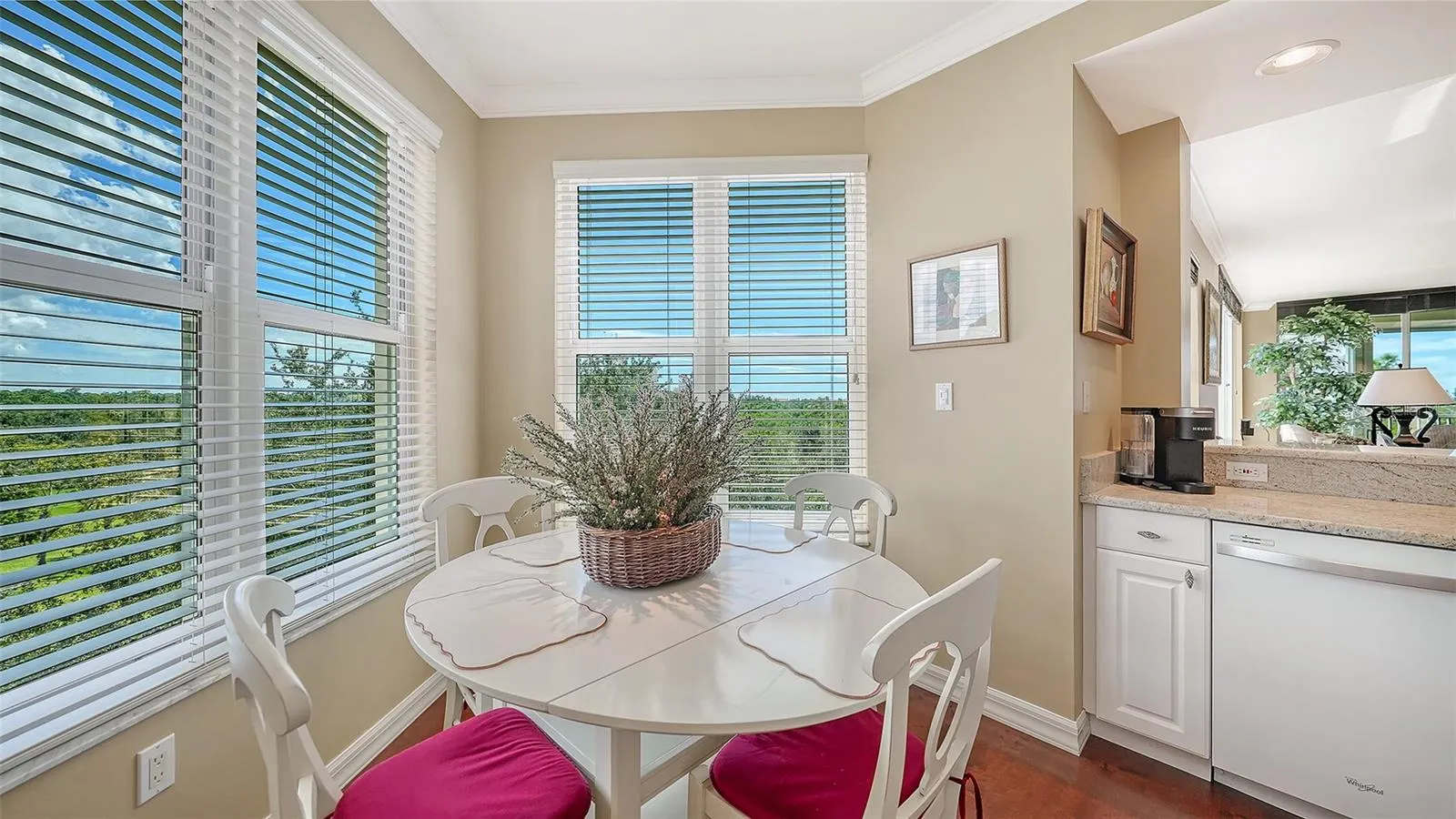 385 N POINT RD #401 #401