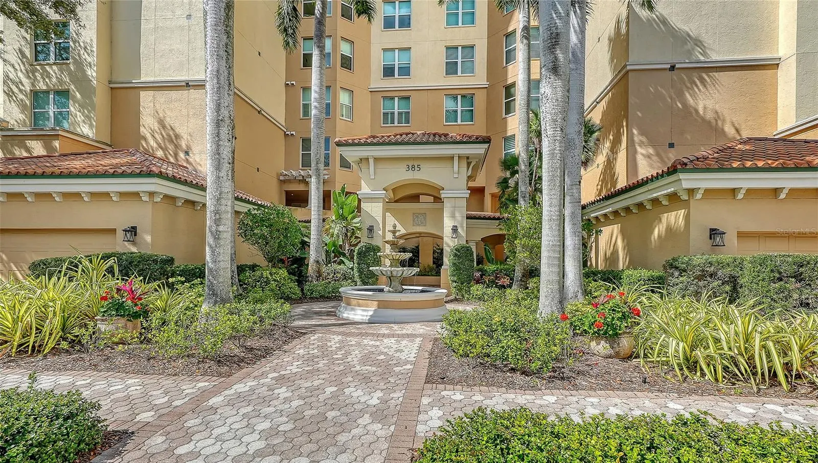 385 N POINT RD #401 #401