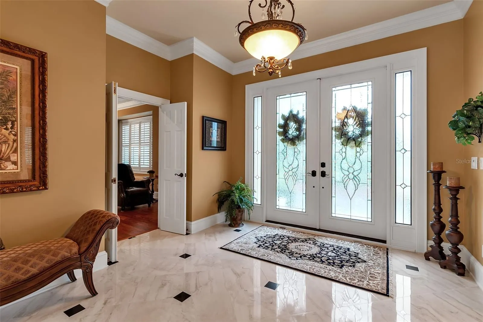 422 BLUE GARDEN LN