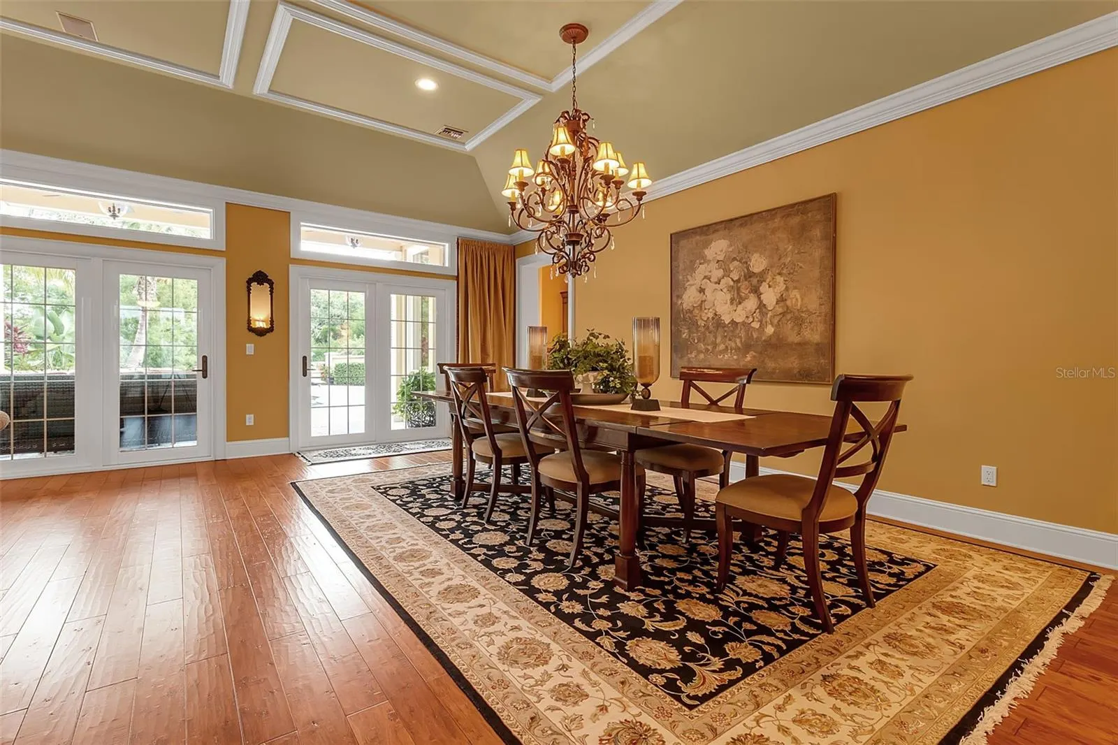422 BLUE GARDEN LN