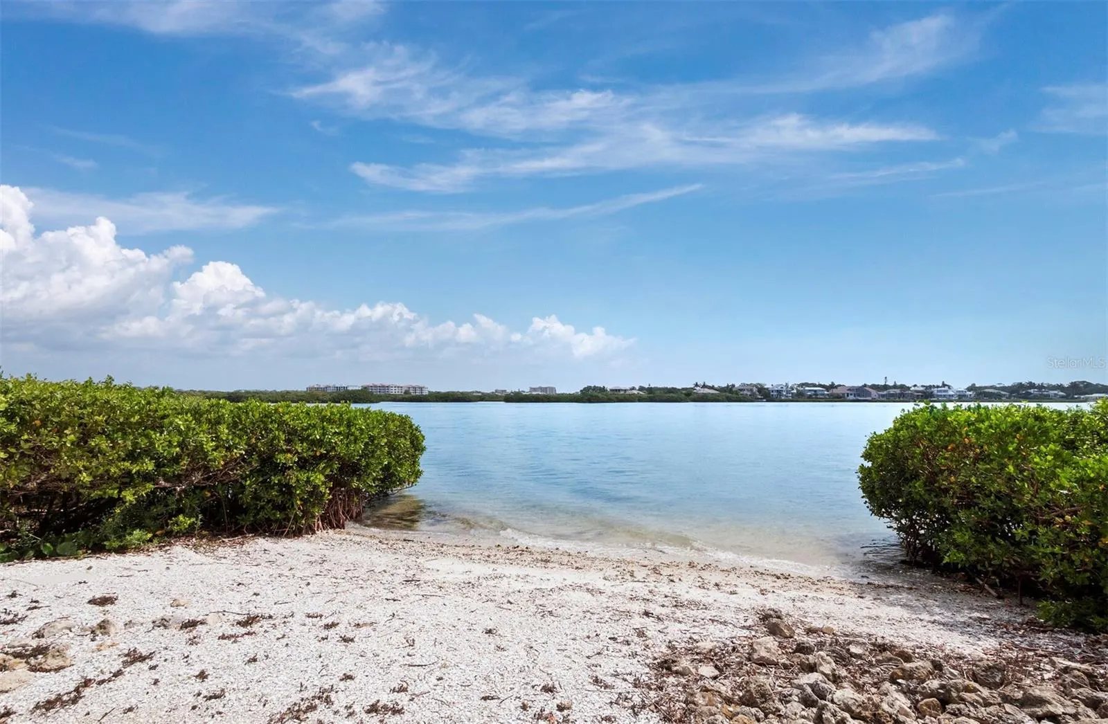 1260 DOLPHIN BAY WAY #301 #301
