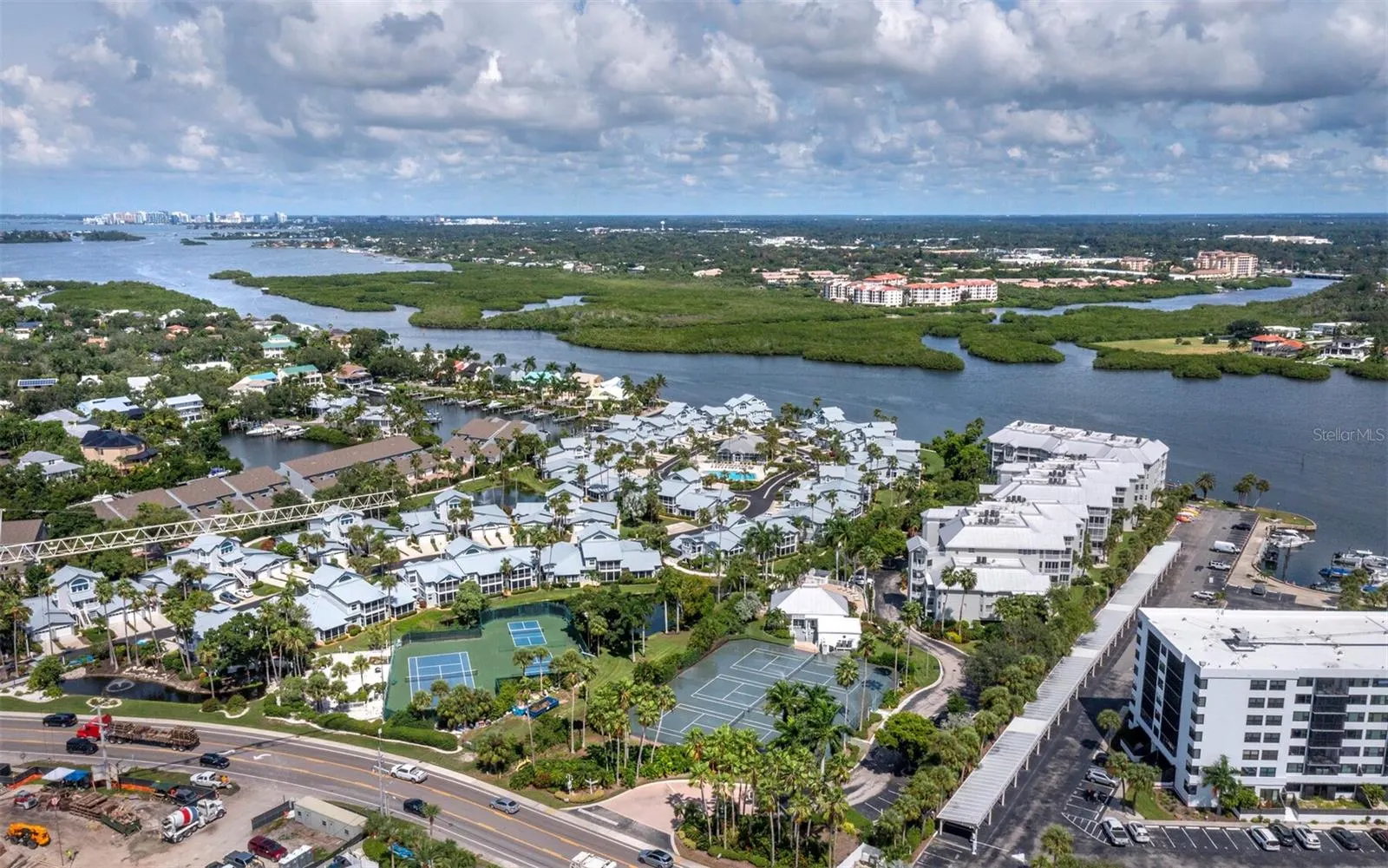 1260 DOLPHIN BAY WAY #301 #301
