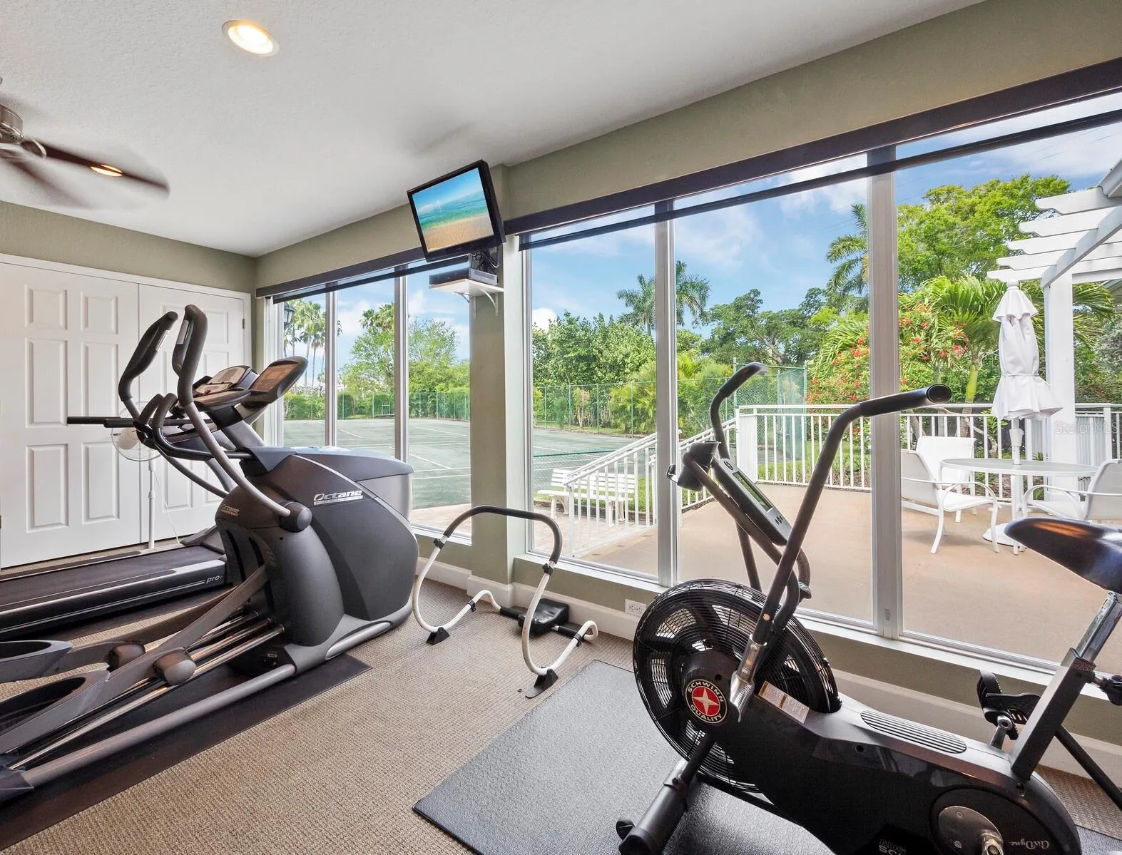 1260 DOLPHIN BAY WAY #301 #301